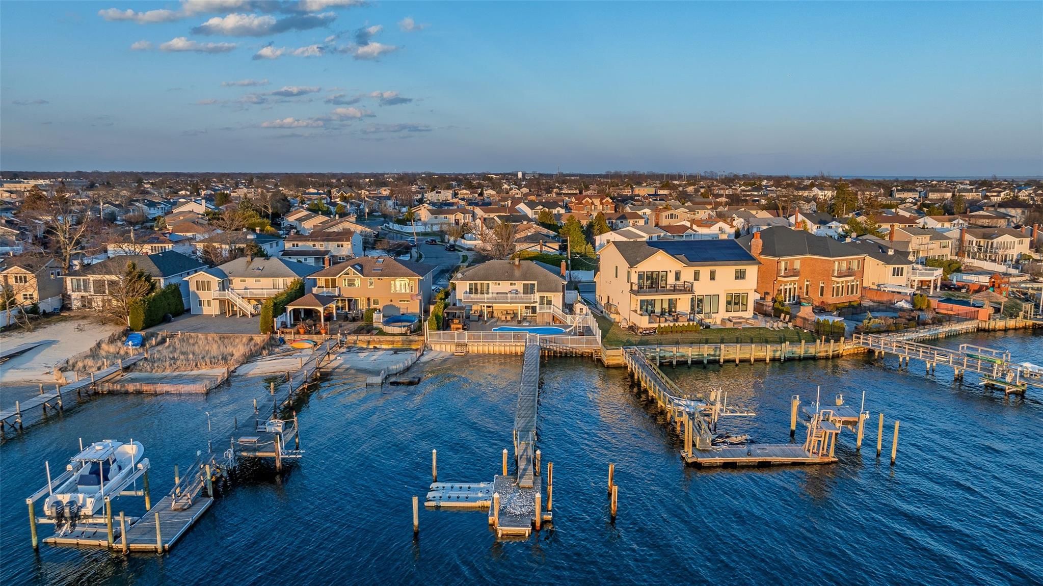 3046 Shore Road Property Photo