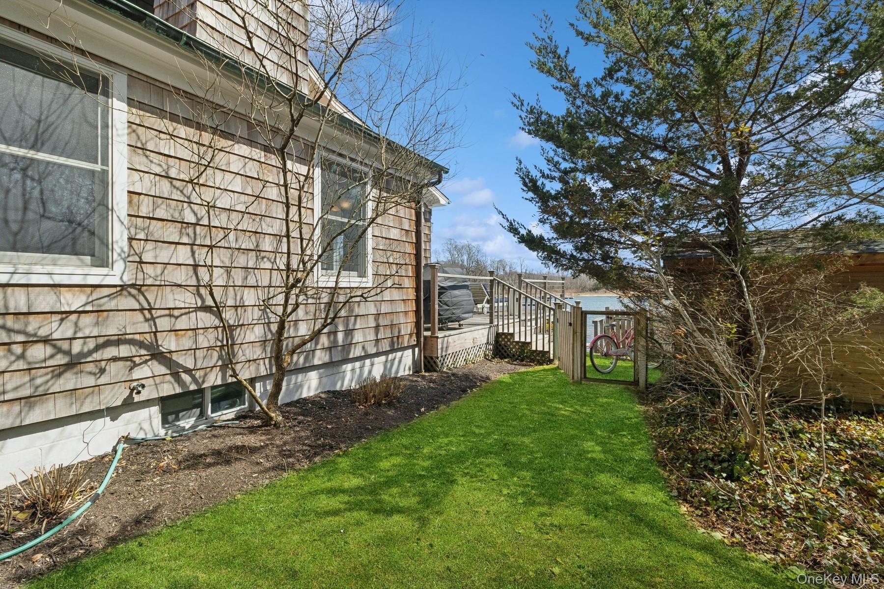 80 Towd Point Road Property Photo 3