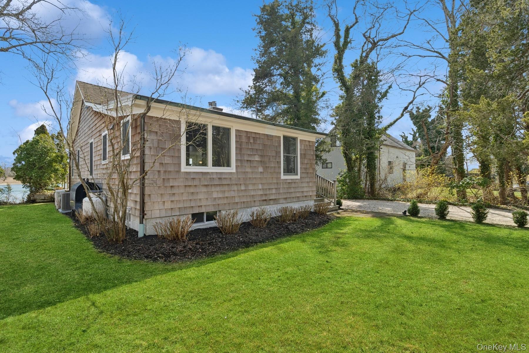 80 Towd Point Road Property Photo 4
