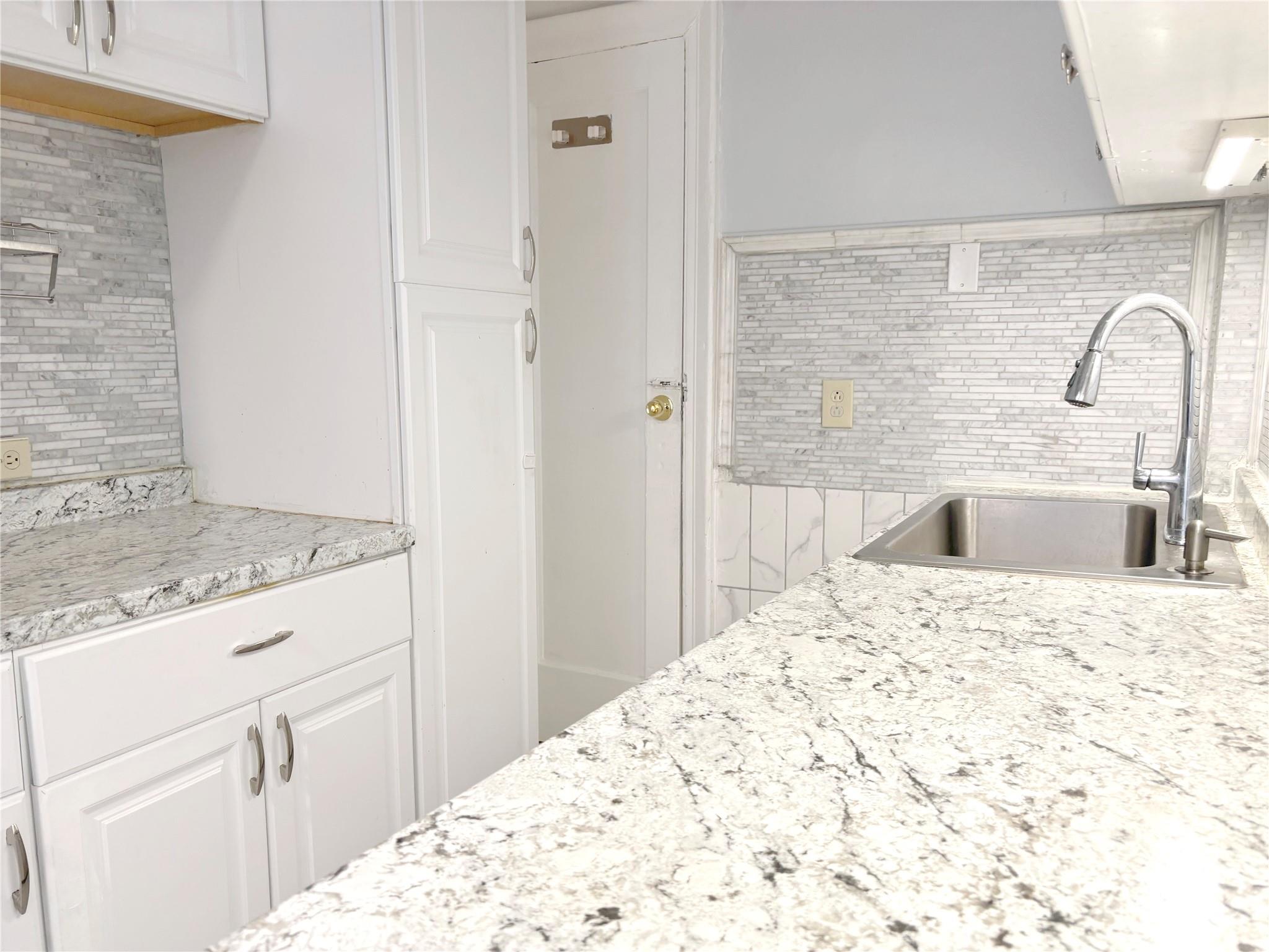 3349 Bouck Avenue Property Photo 6