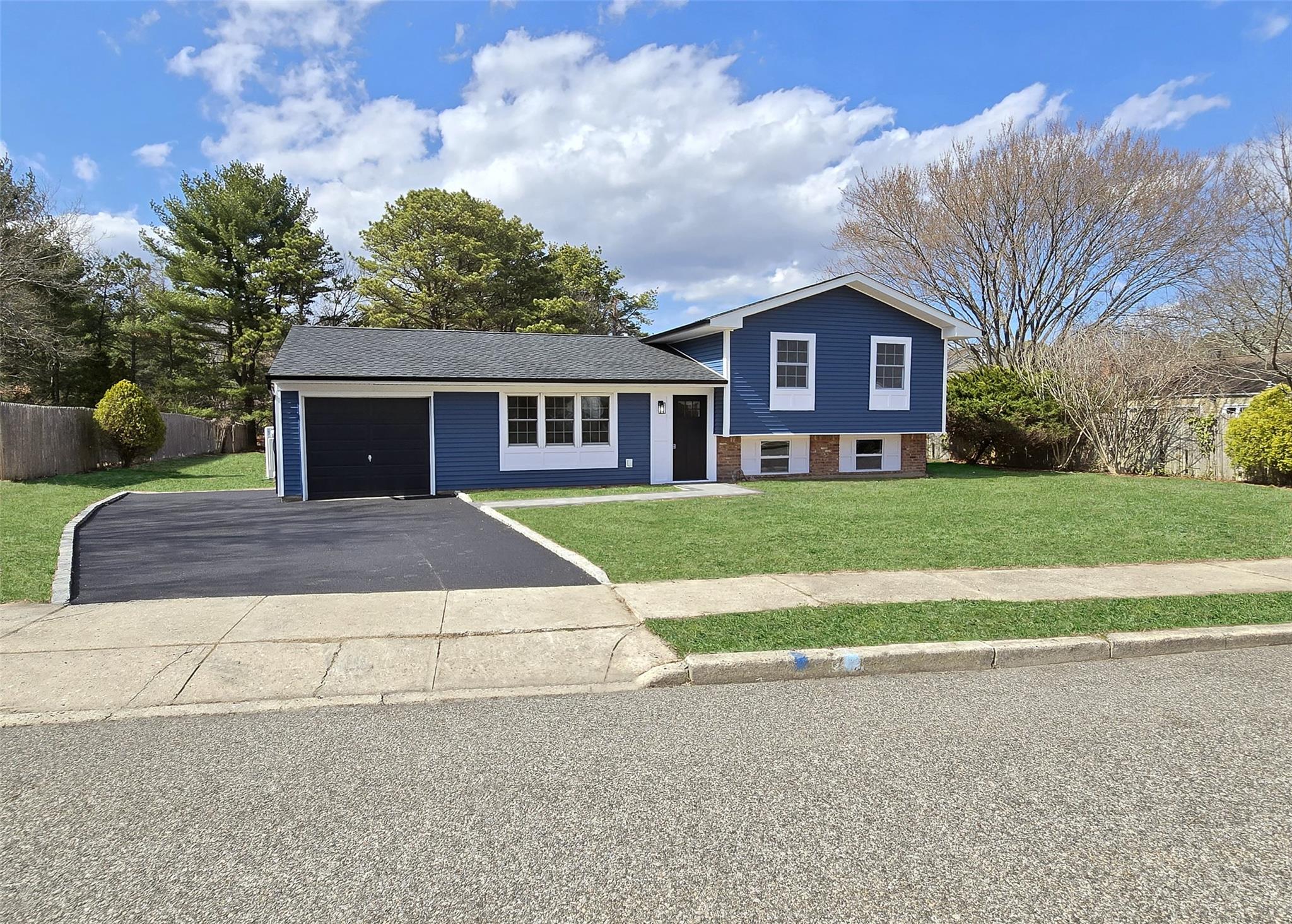 178 Springmeadow Drive Property Photo