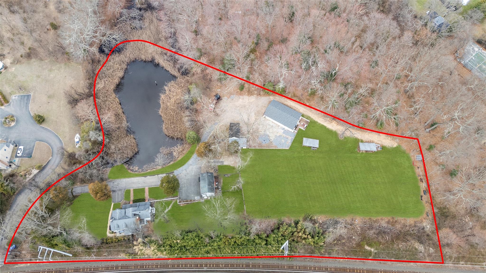 6 Whitney Lane Property Photo