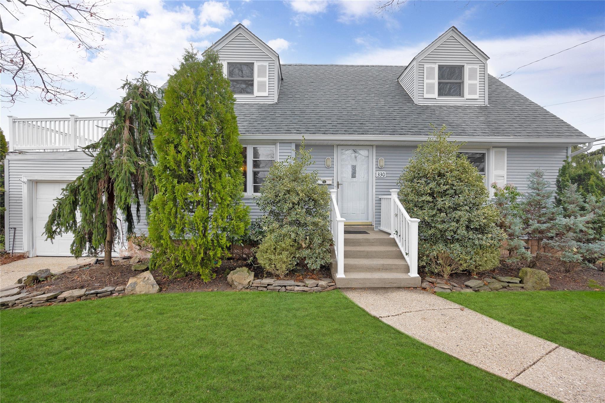 330 Pennsylvania Avenue Property Photo