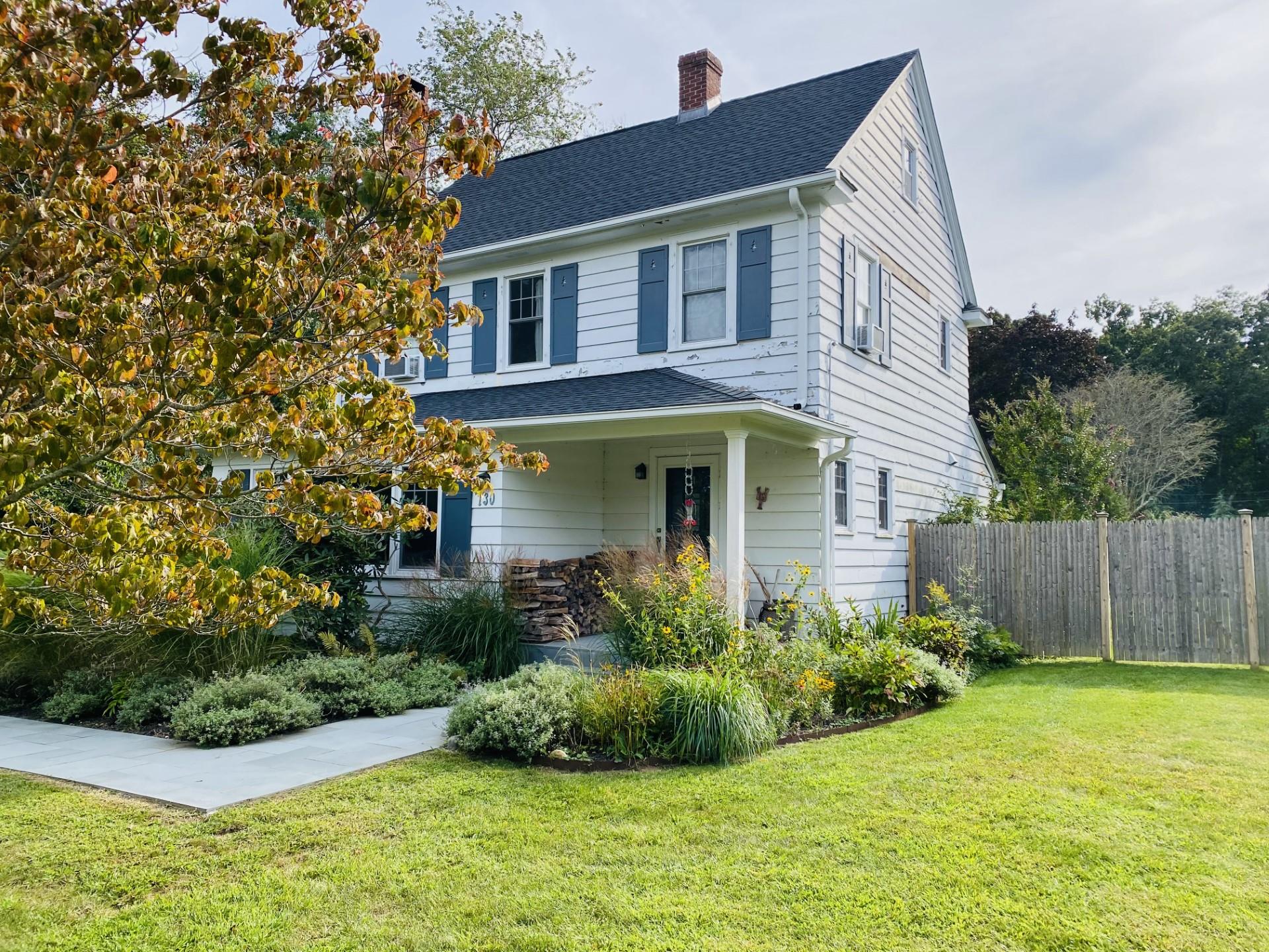 730 Bay Avenue Property Photo