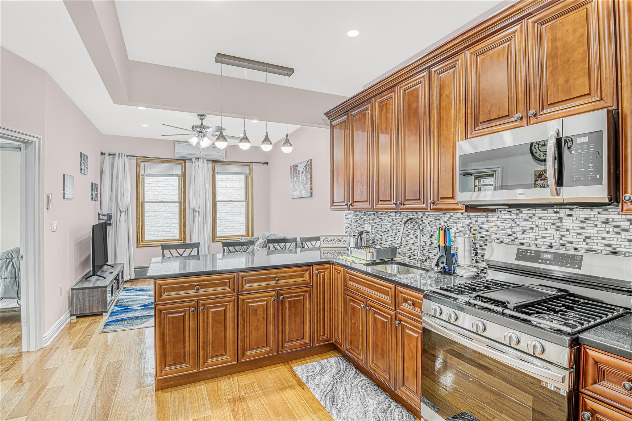 43-47 44 Street 3r Property Photo