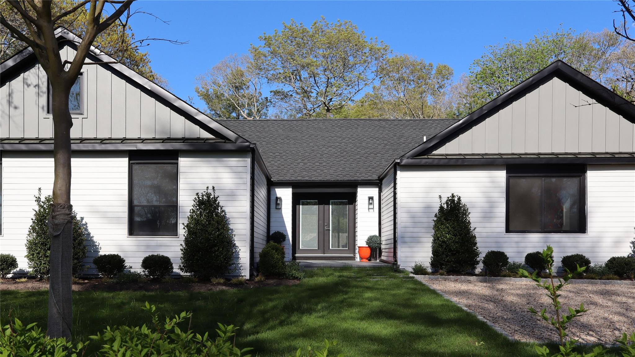 10 Hampton Street Property Photo