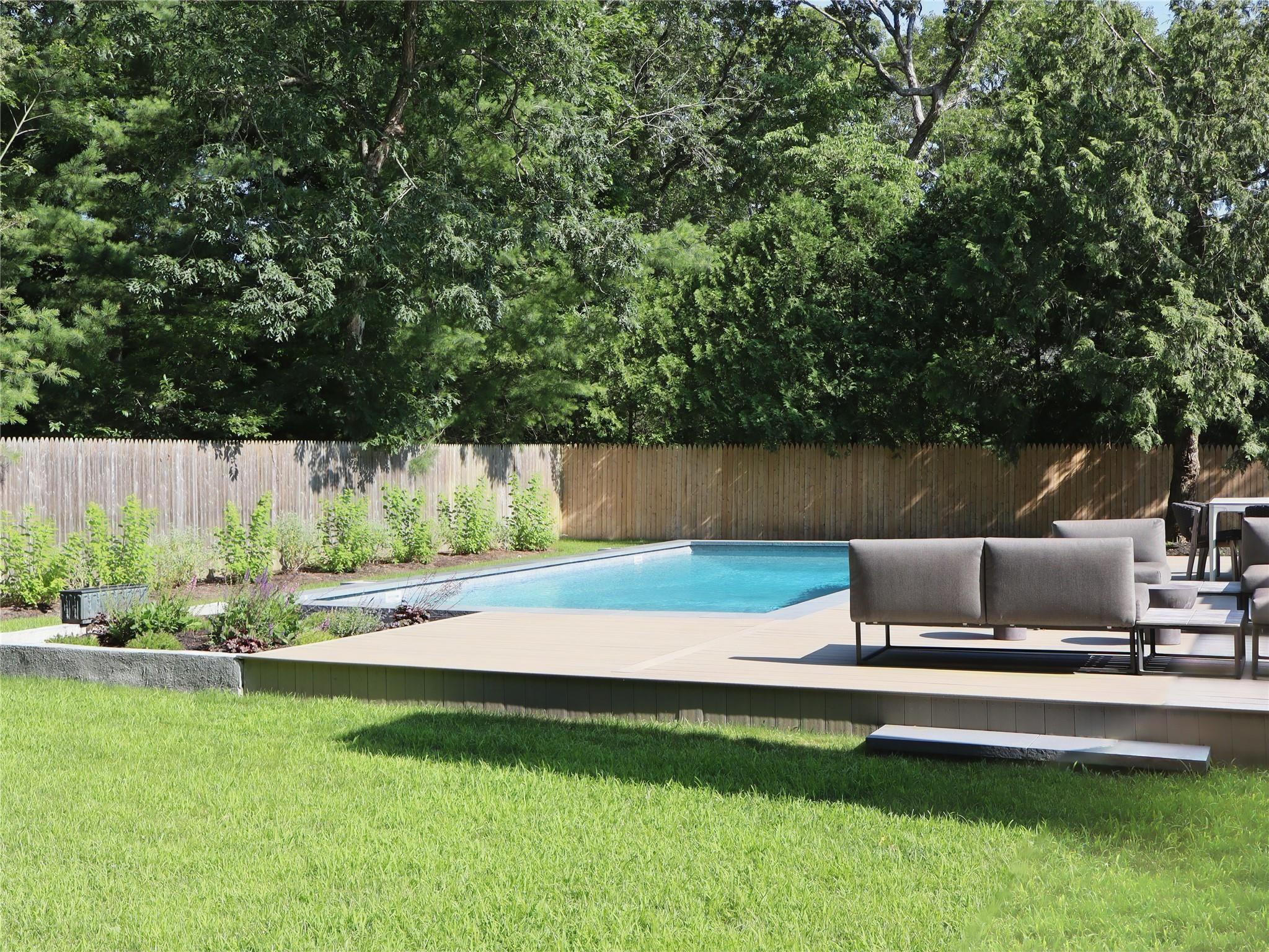 10 Hampton Street Property Photo 17