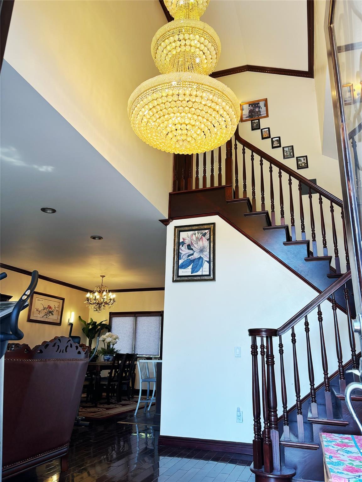 300 Ellen Place Property Photo 19