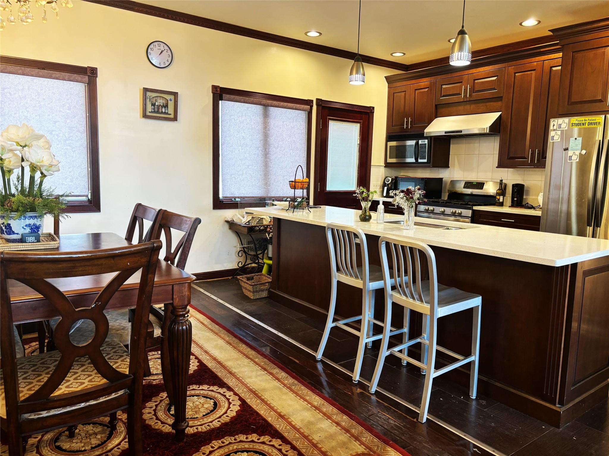 300 Ellen Place Property Photo 27