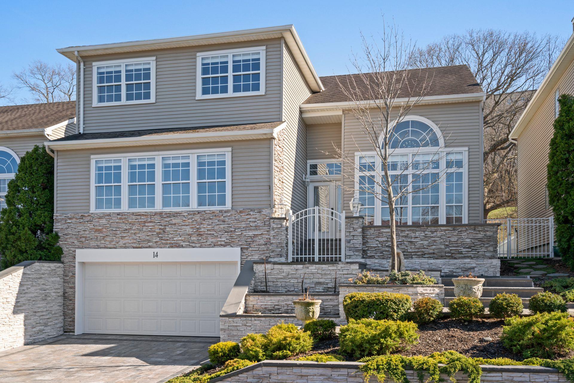 14 Hamlet Drive Property Photo