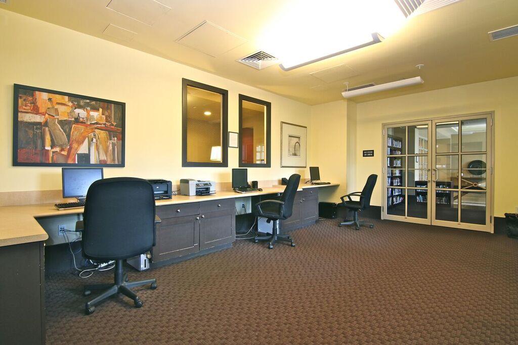 300 Mamaroneck Avenue 615 Property Photo 21