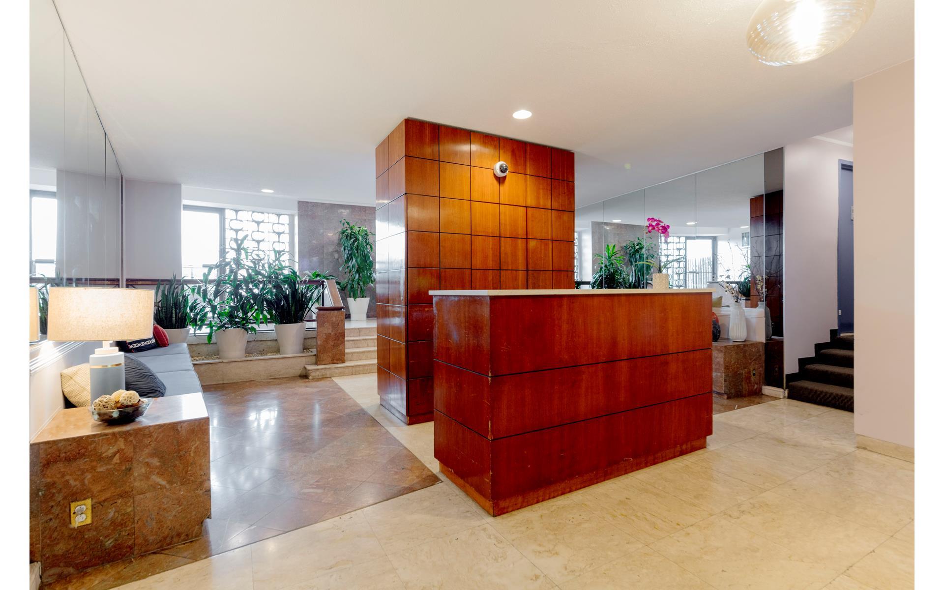 2400 Johnson Avenue 10c Property Photo 12