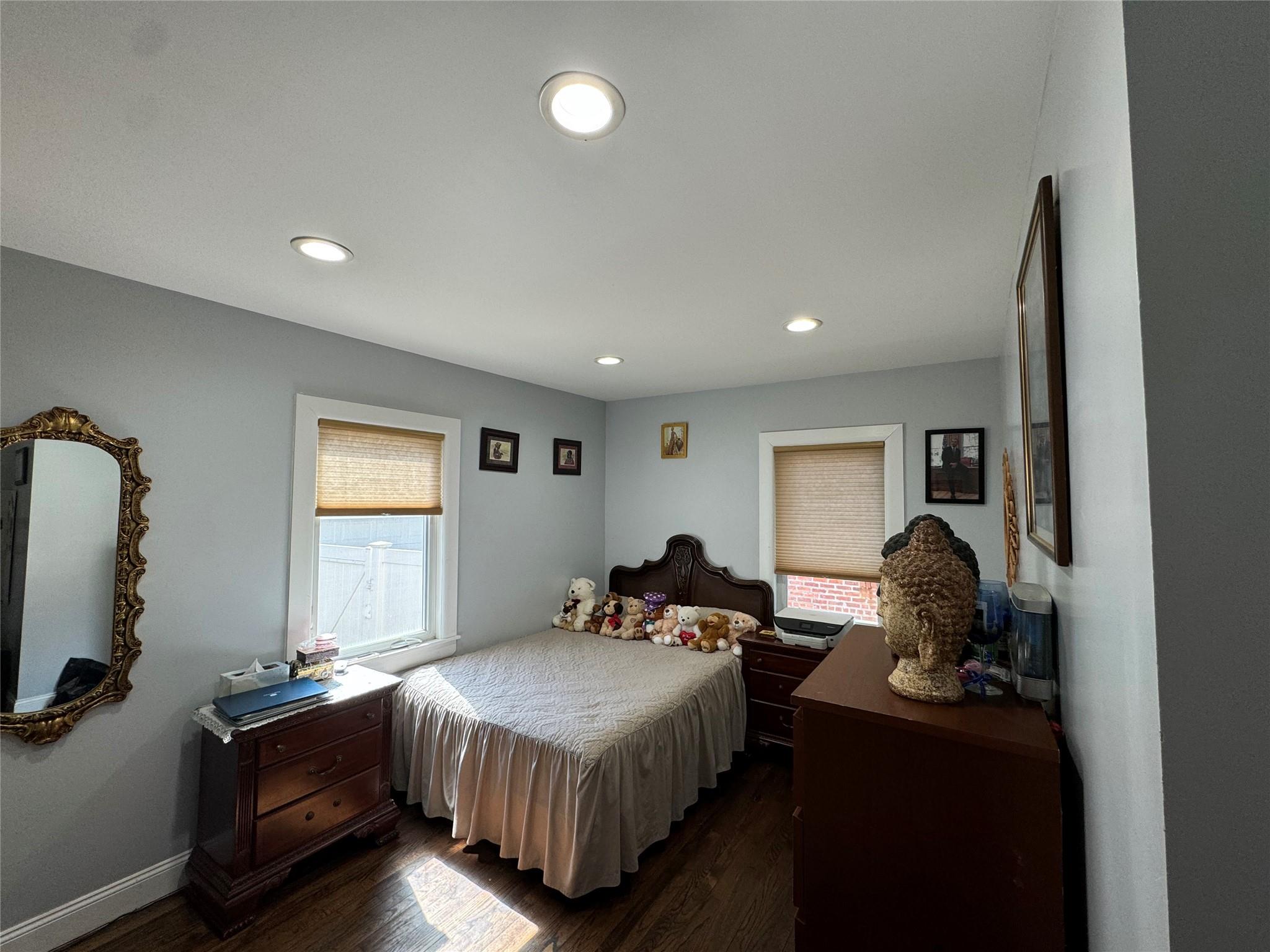 11583 220th Street Property Photo 4