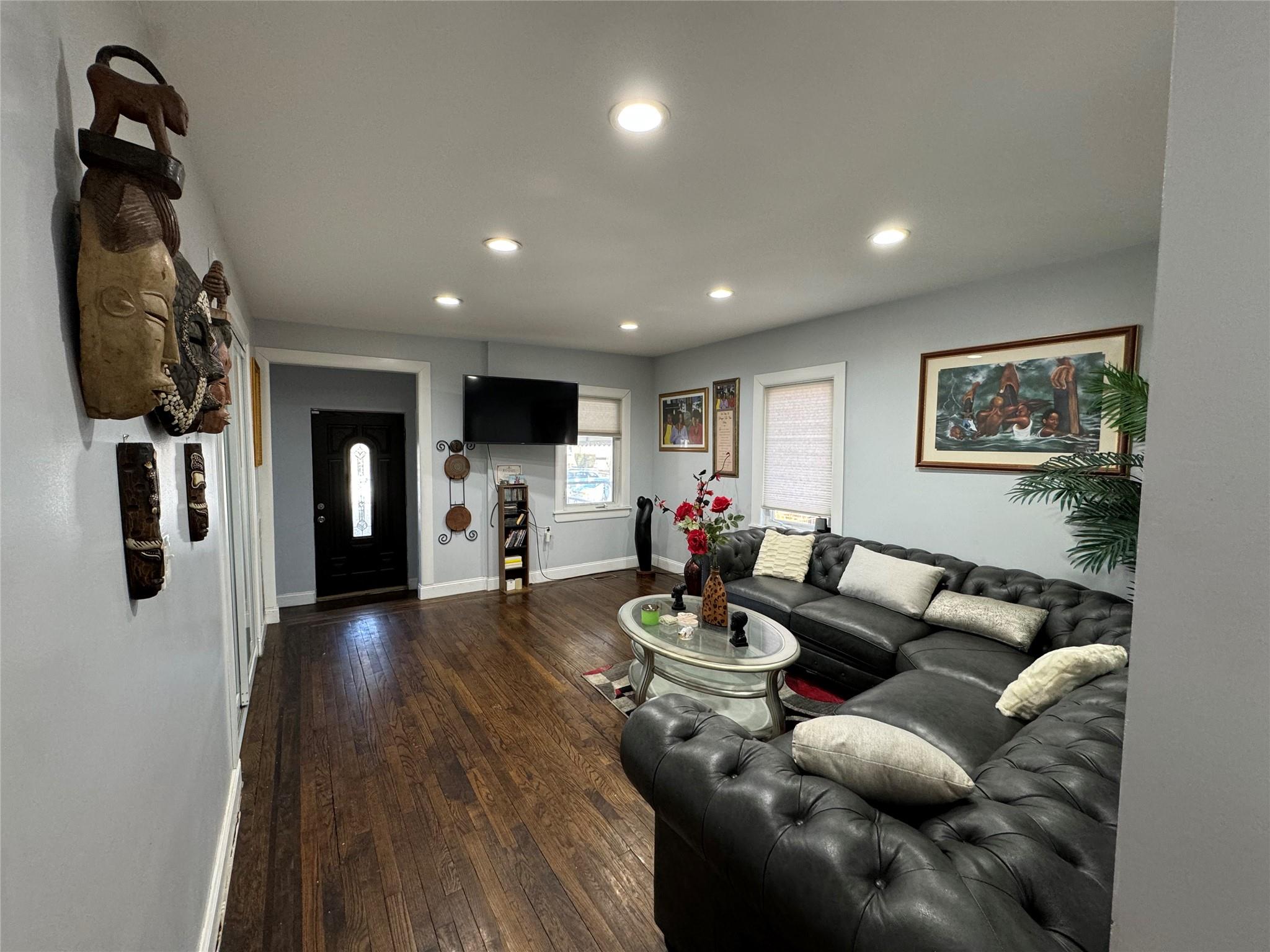 11583 220th Street Property Photo 5
