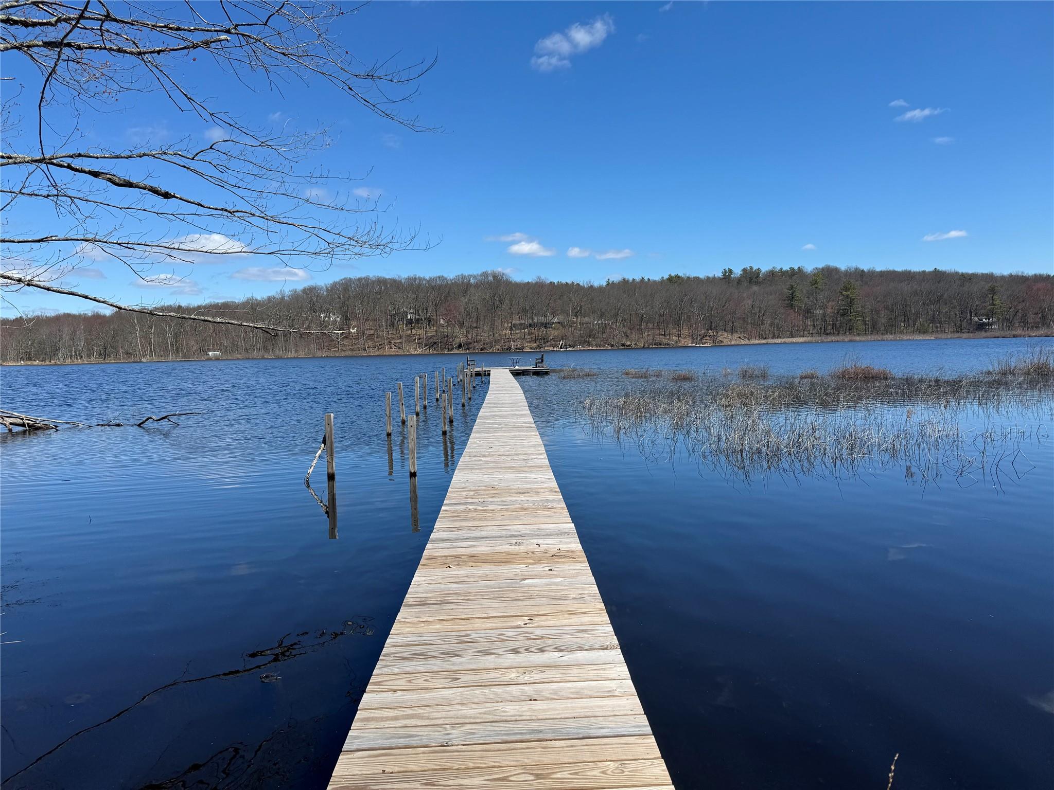 125 Round Lake Road Property Photo