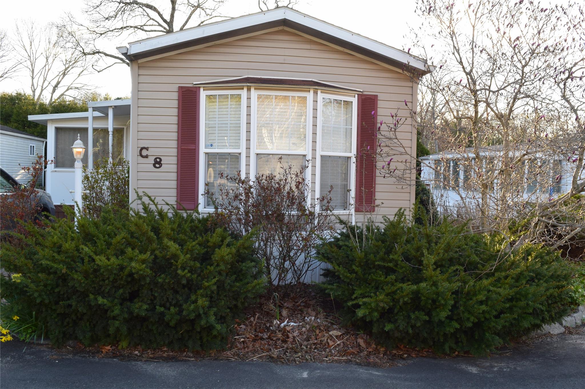 658 Sound Avenue C8 Property Photo