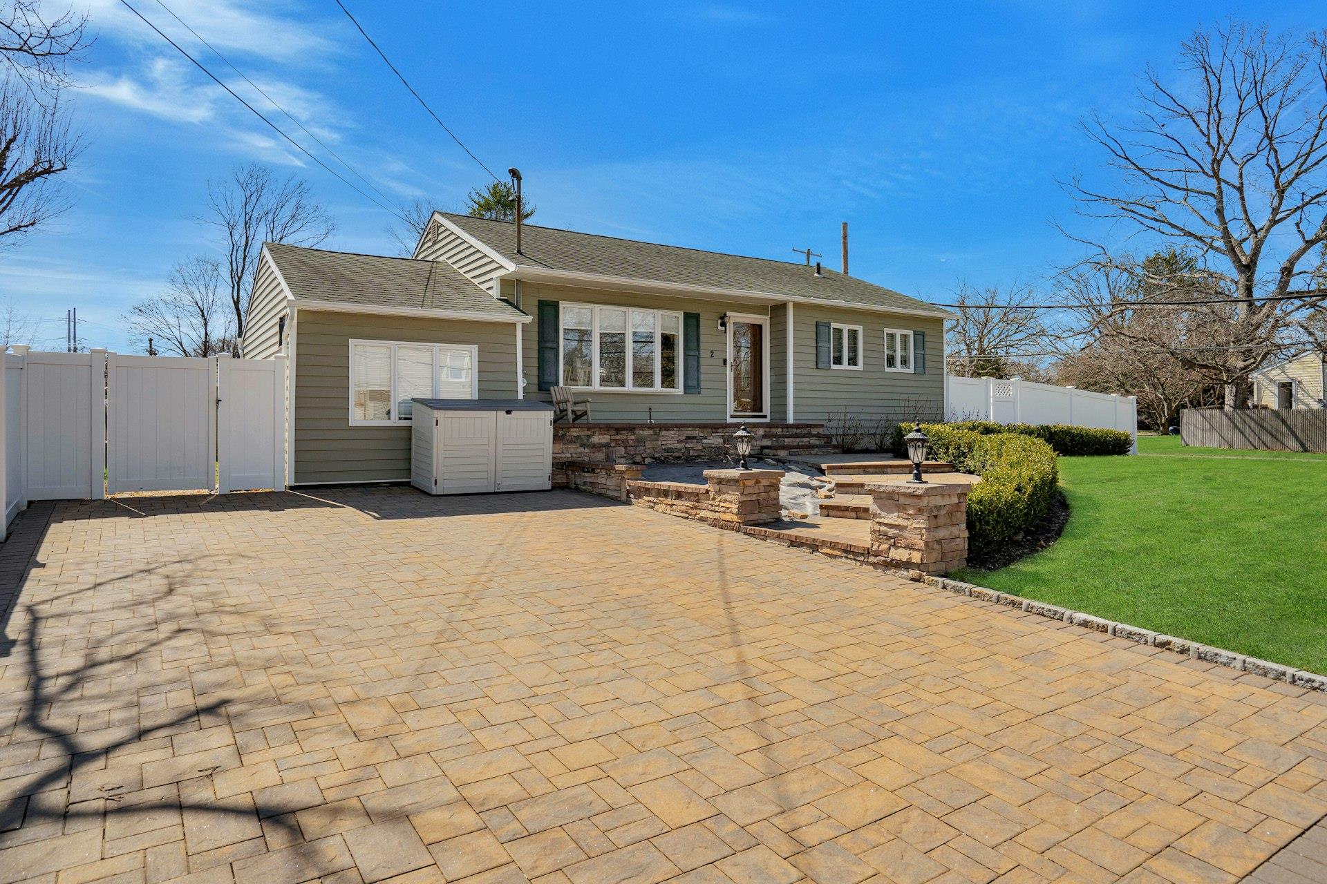 2 Grand Haven Drive Property Photo