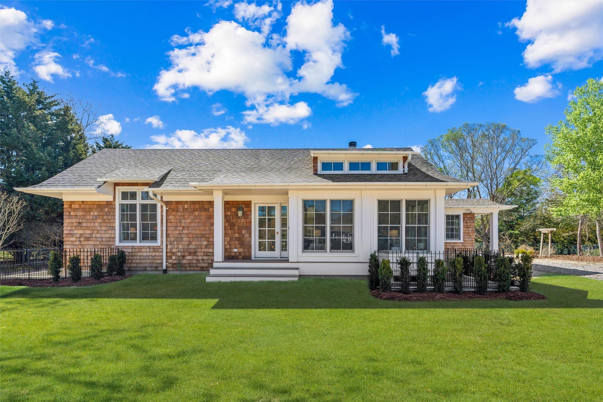 25 Lamb Avenue Property Photo