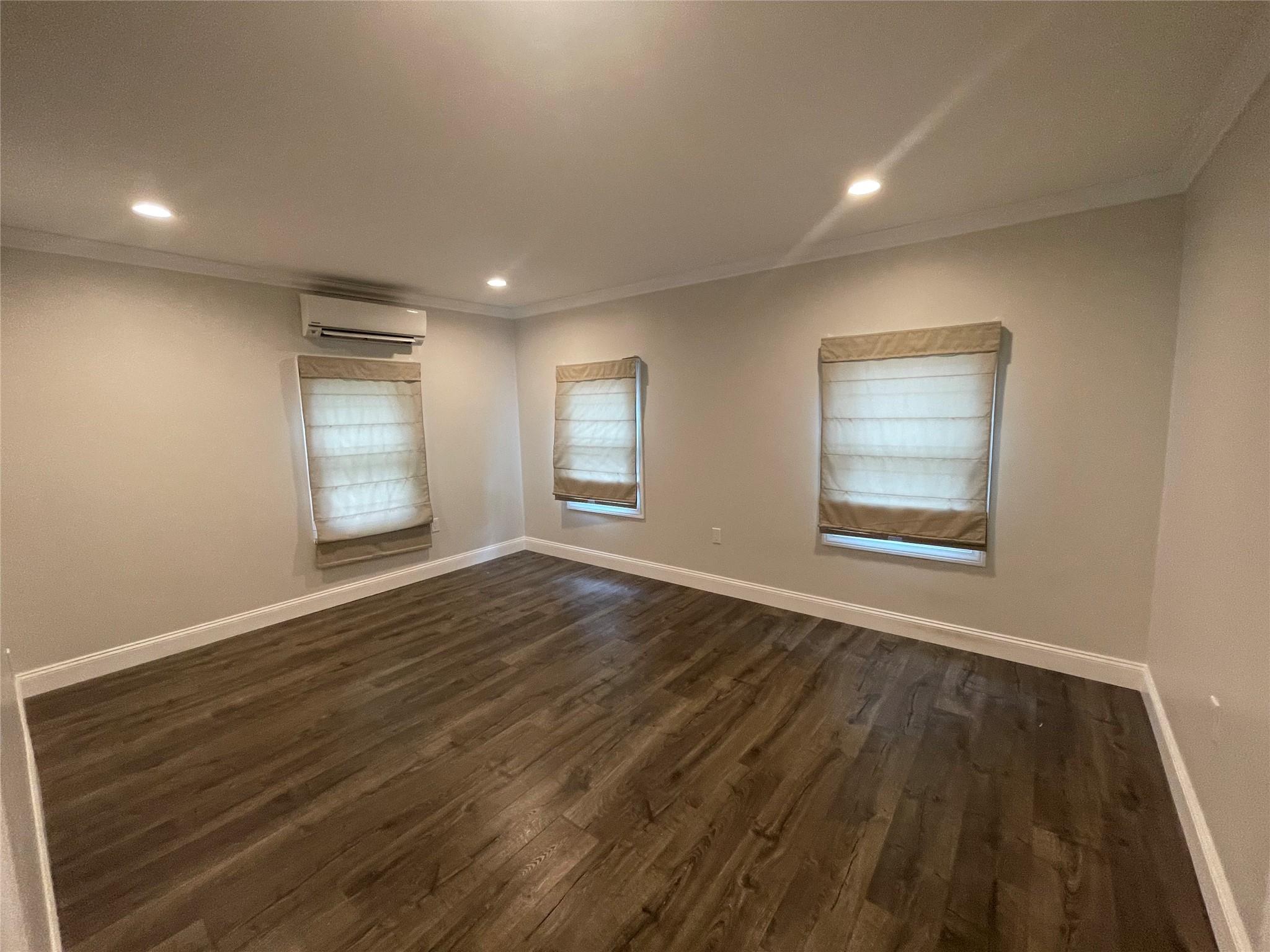 380, 370 & O Deer Park Road Property Photo 24