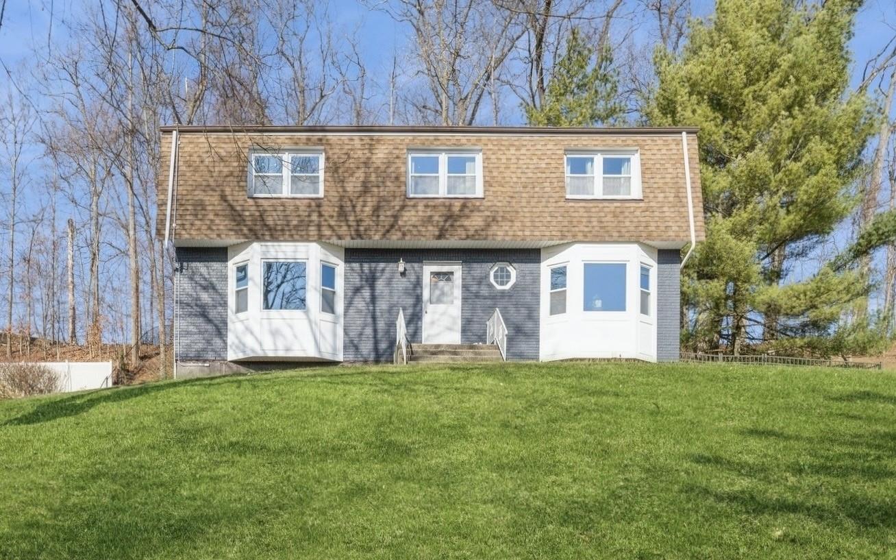 7 Ash Court Property Photo