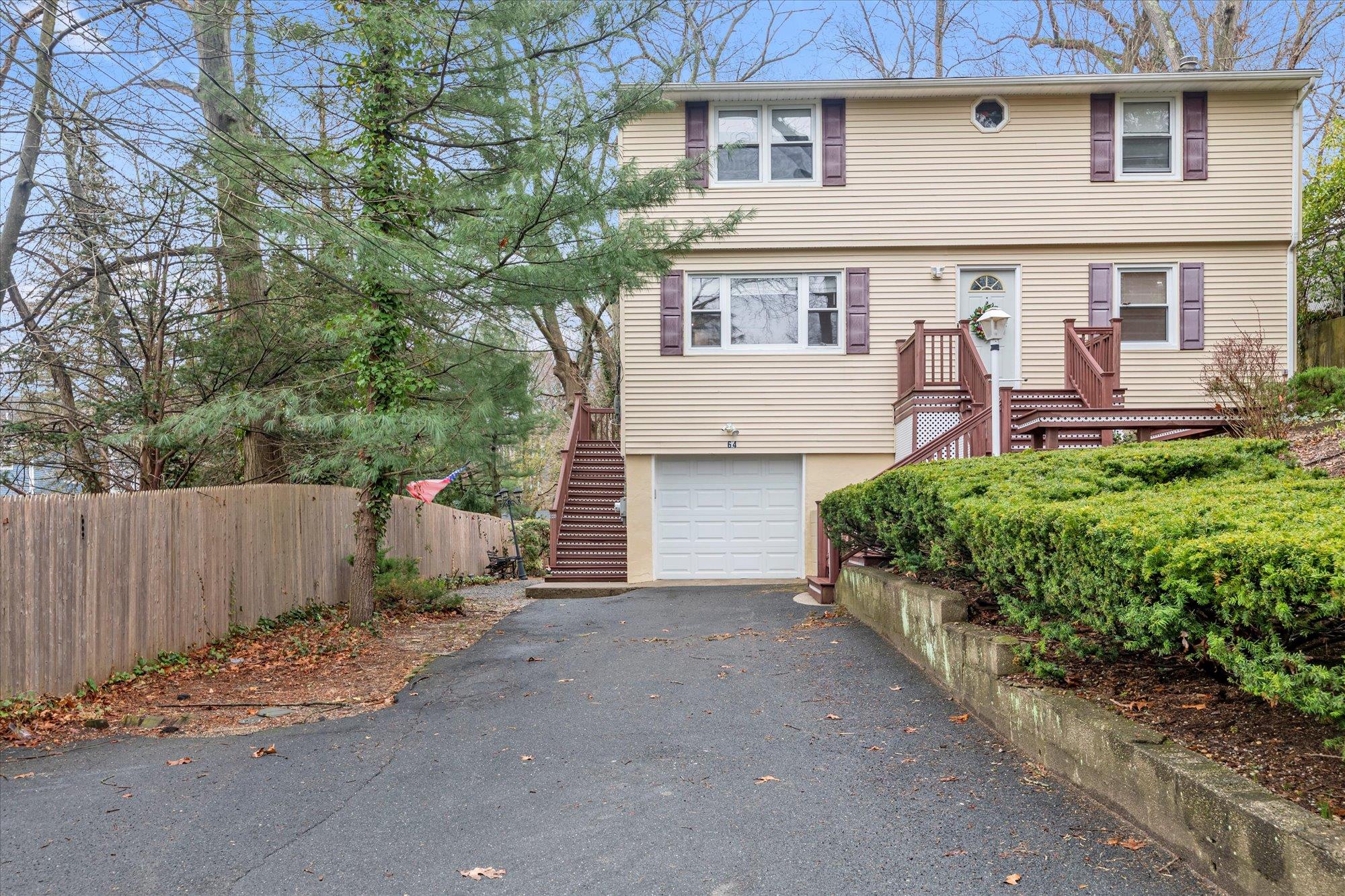 64 Polk Avenue Property Photo