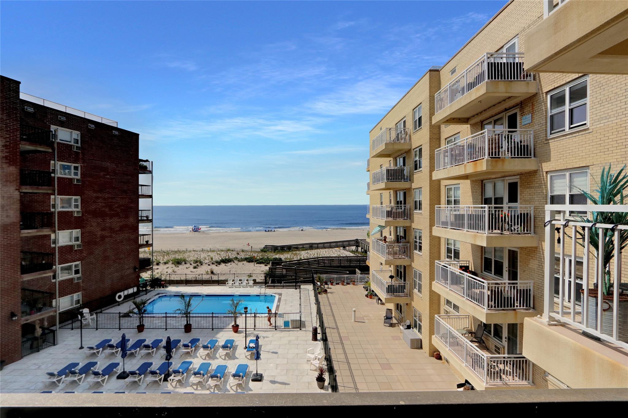 750 Shore Road 4b Property Photo 1