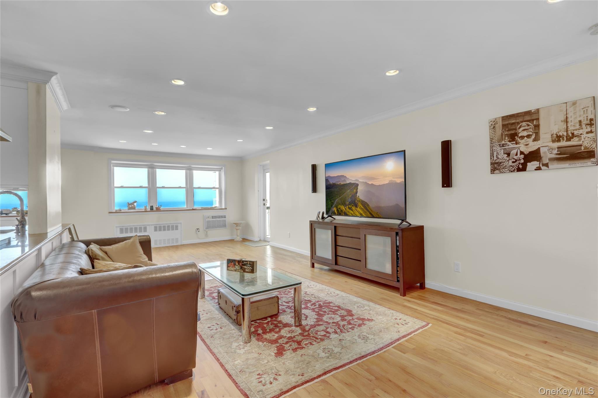 750 Shore Road 4b Property Photo 6