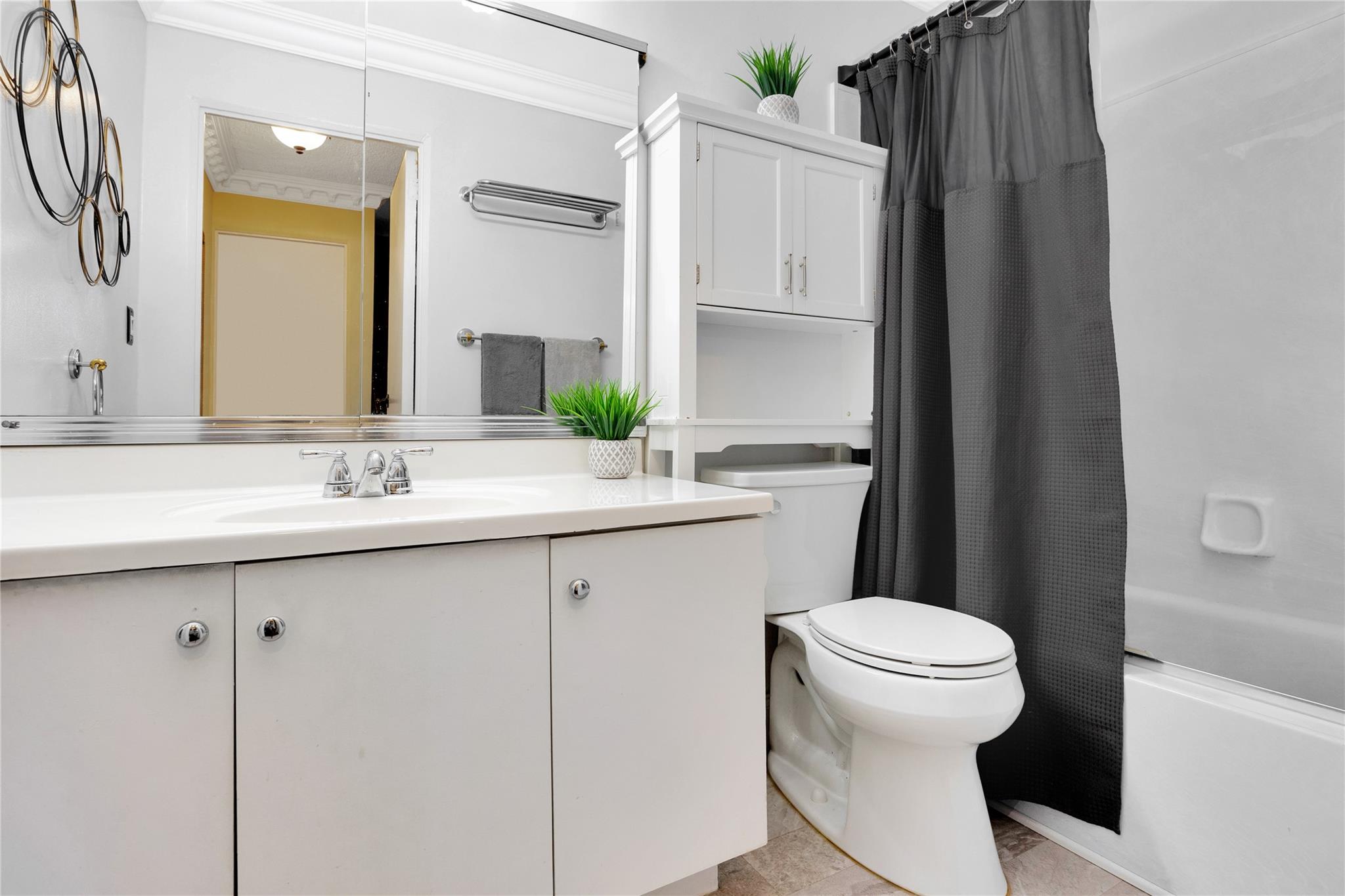 168-01 12 7b Property Photo 9