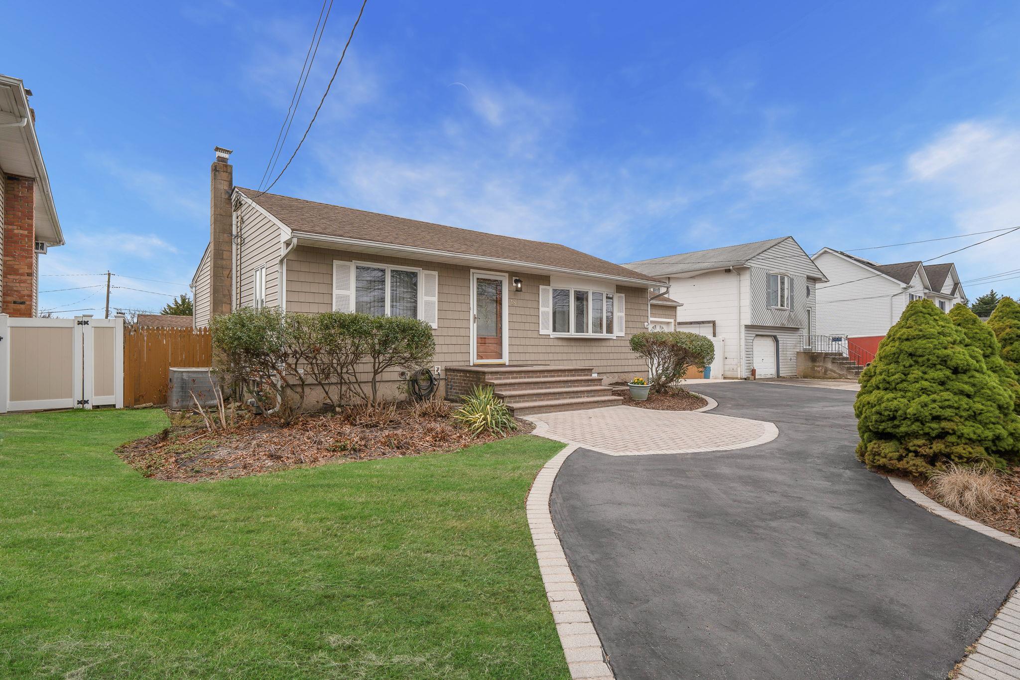 18 9th Street Property Photo