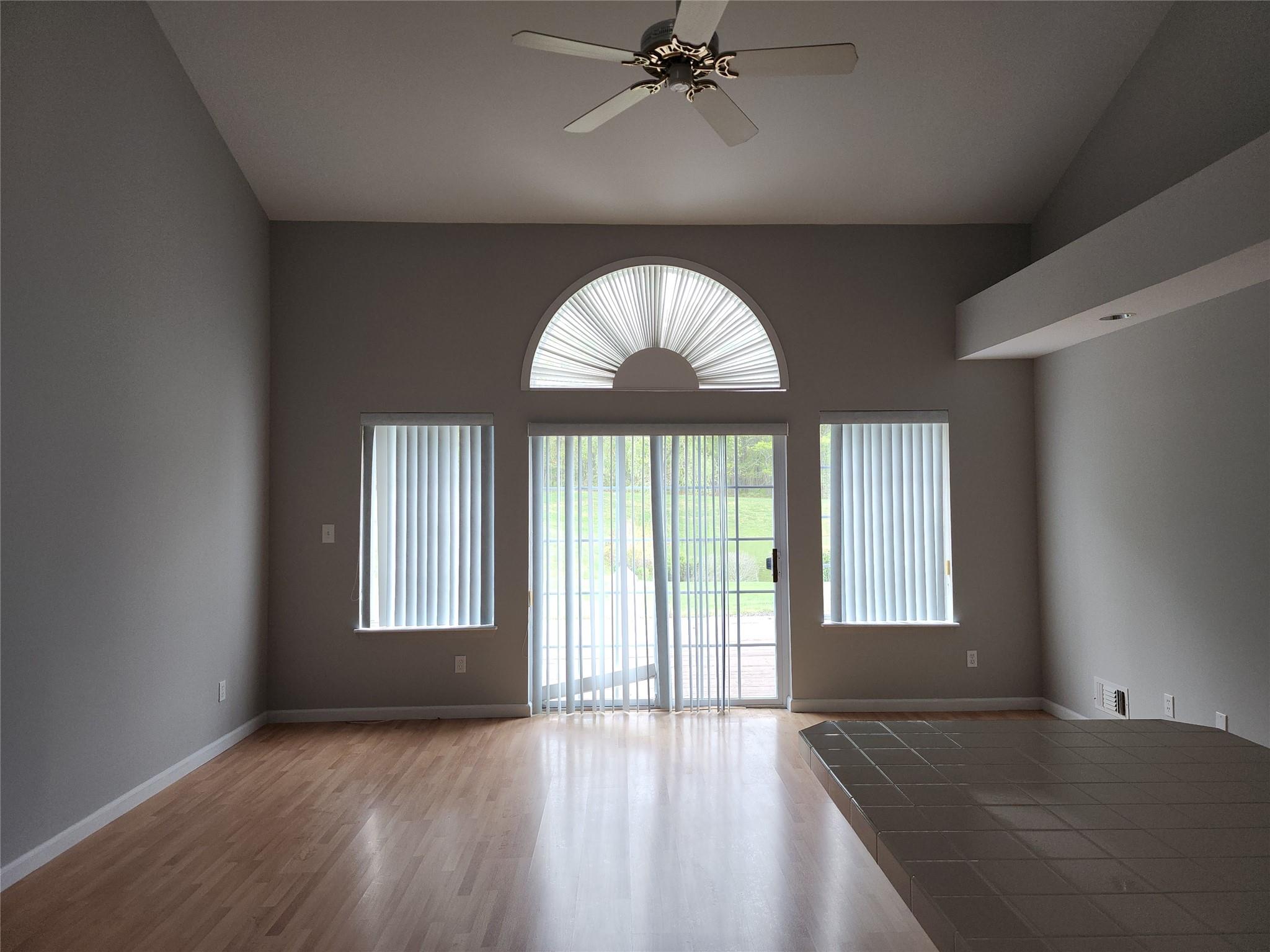 288 Ranch Circle Property Photo 3