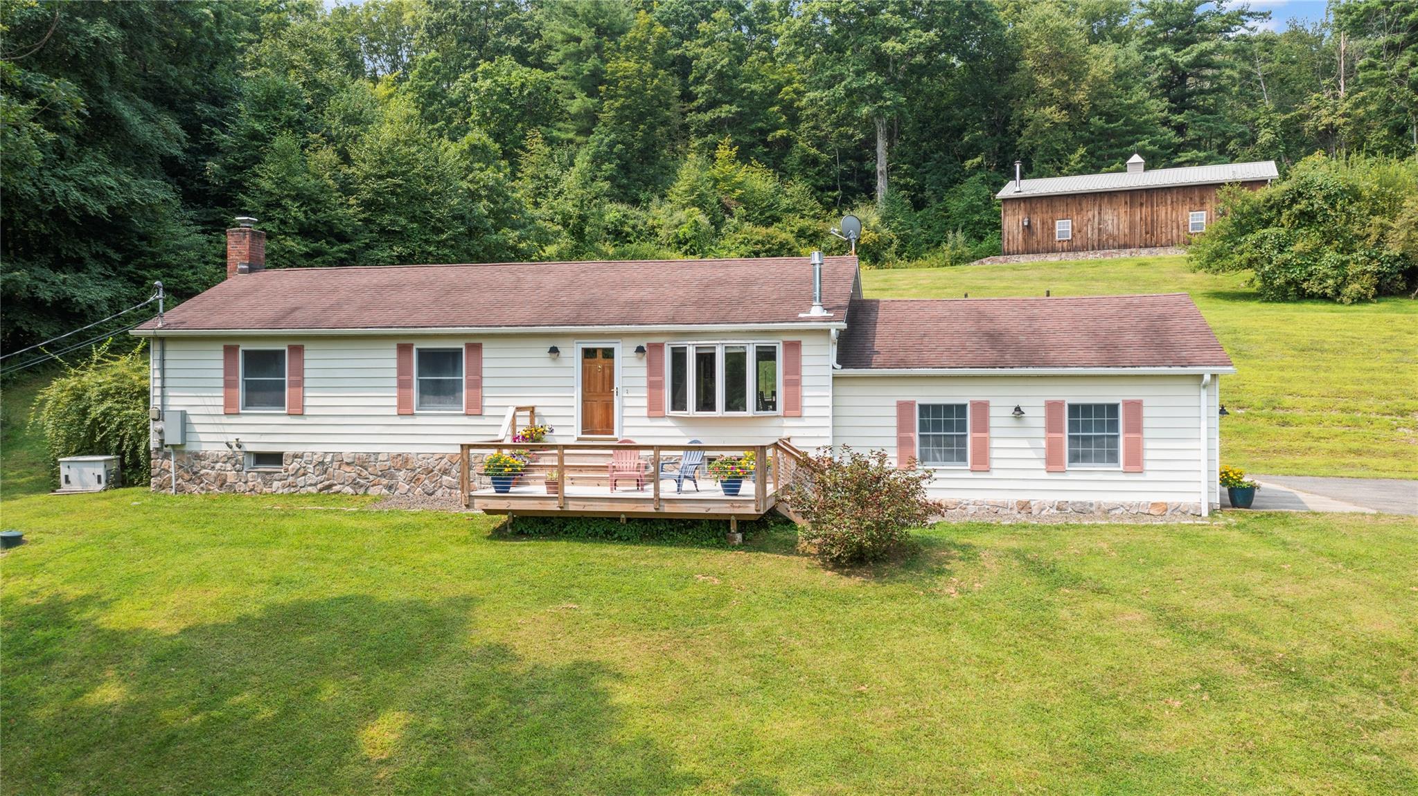 353 New Forge Road Property Photo