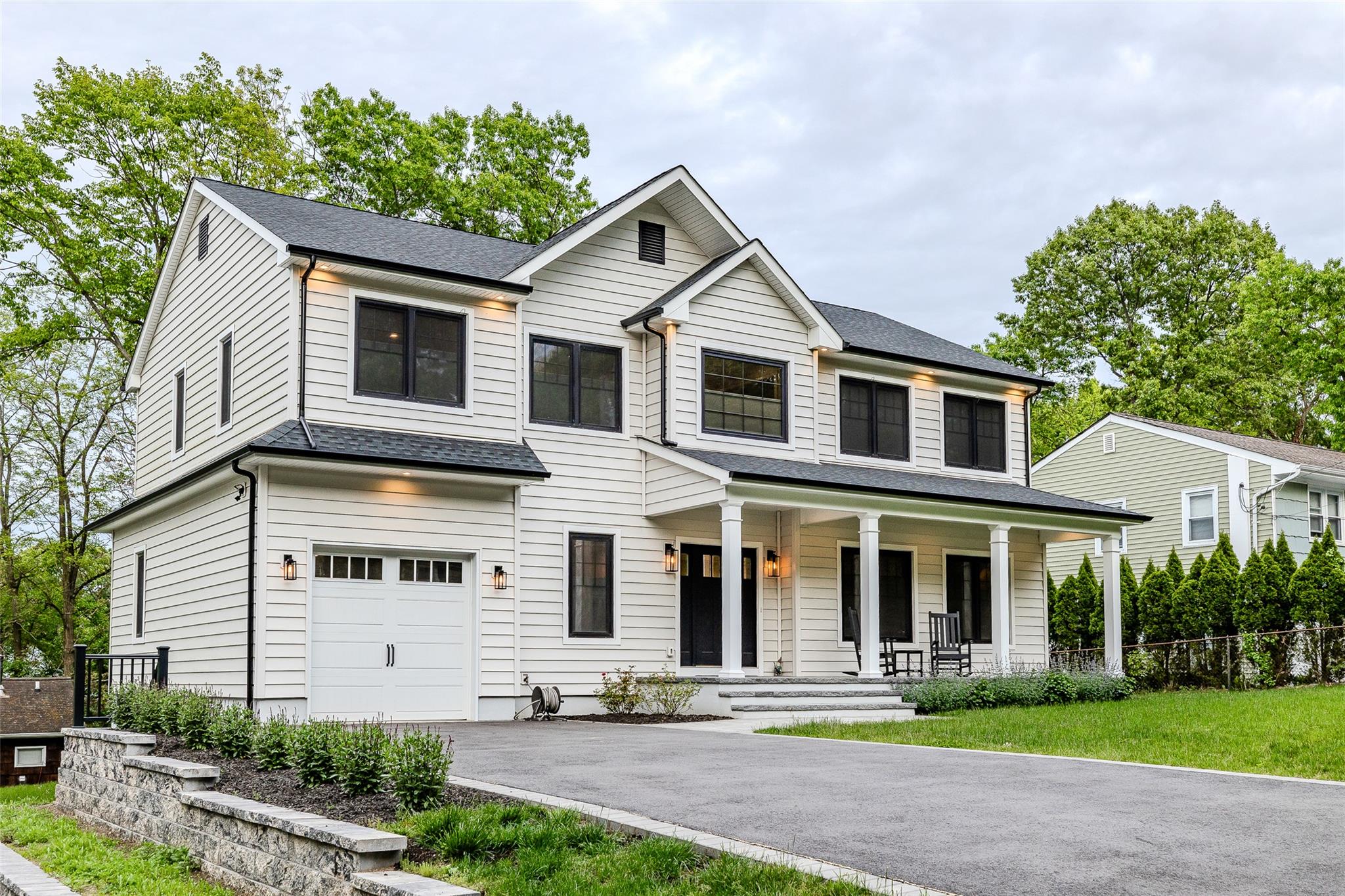 27 Broadview Avenue Property Photo