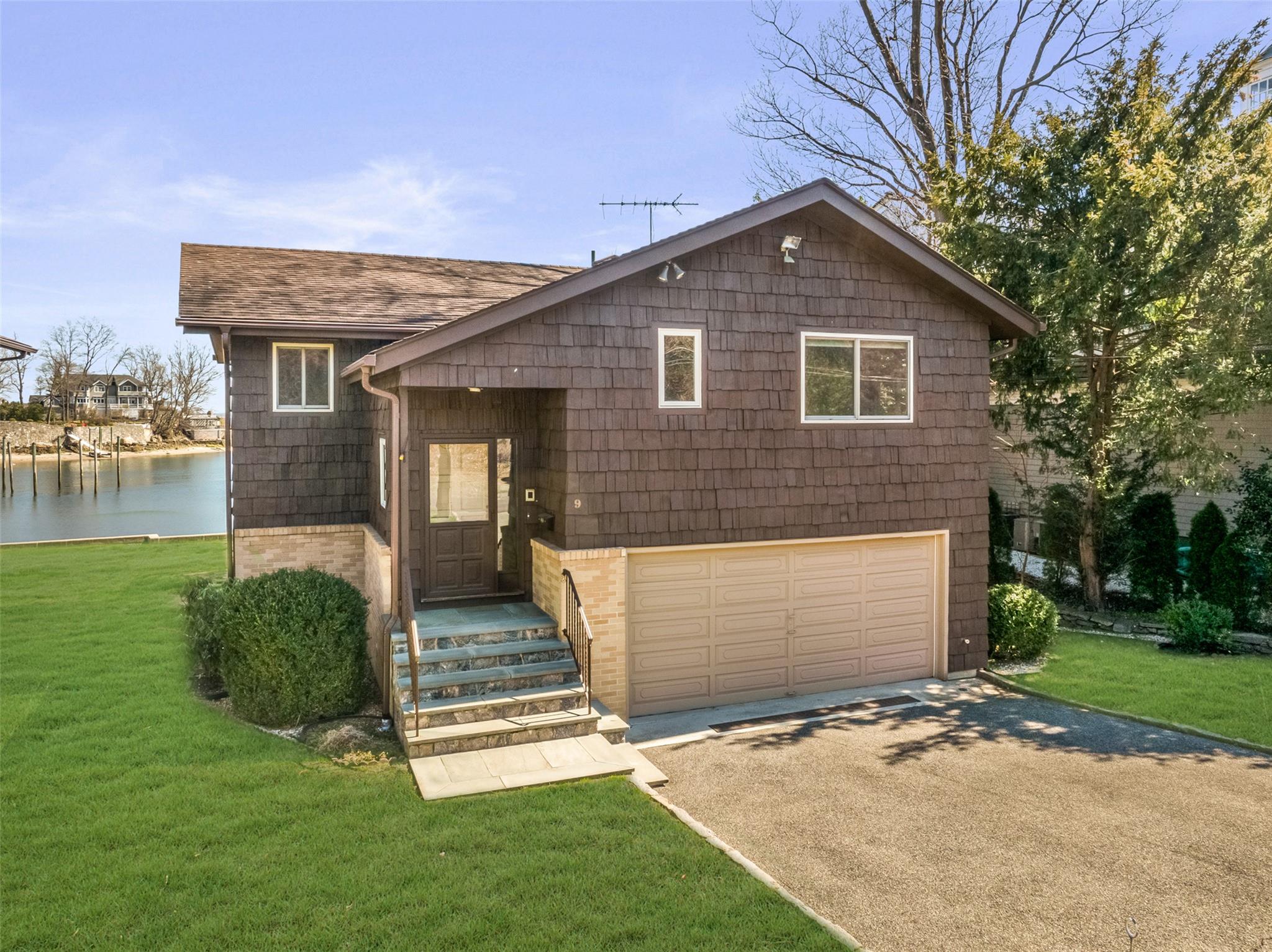 9 Harbor Drive Property Photo