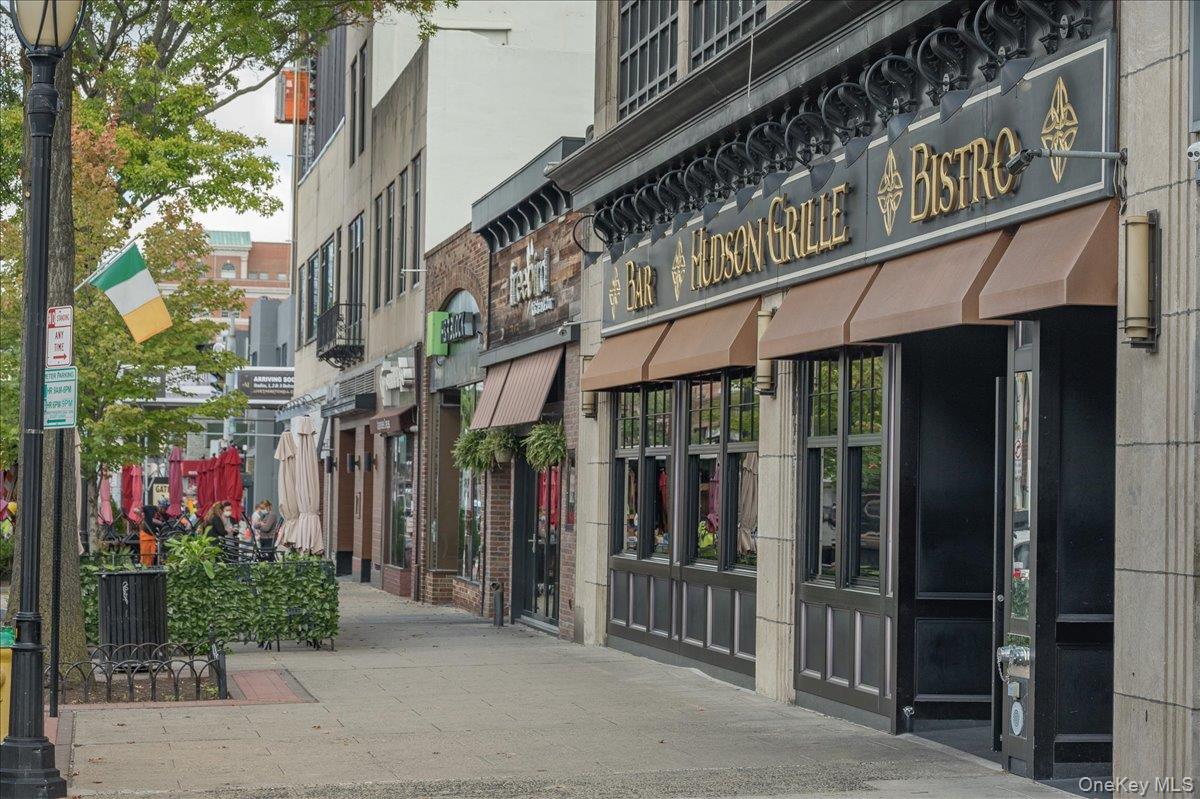 158 Davis Avenue Property Photo 16