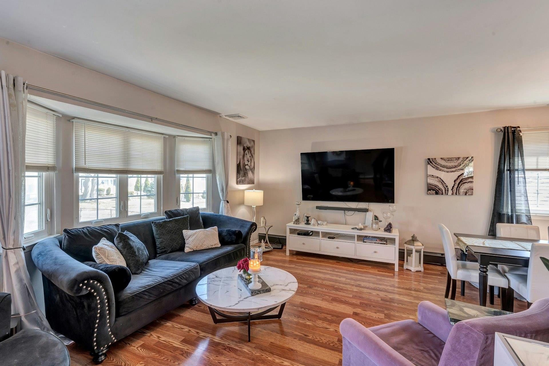 416 Blue Point Road Property Photo