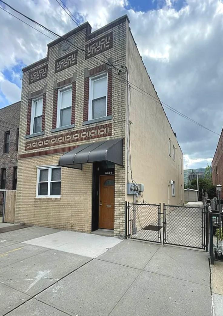 6820 78th Street Property Photo
