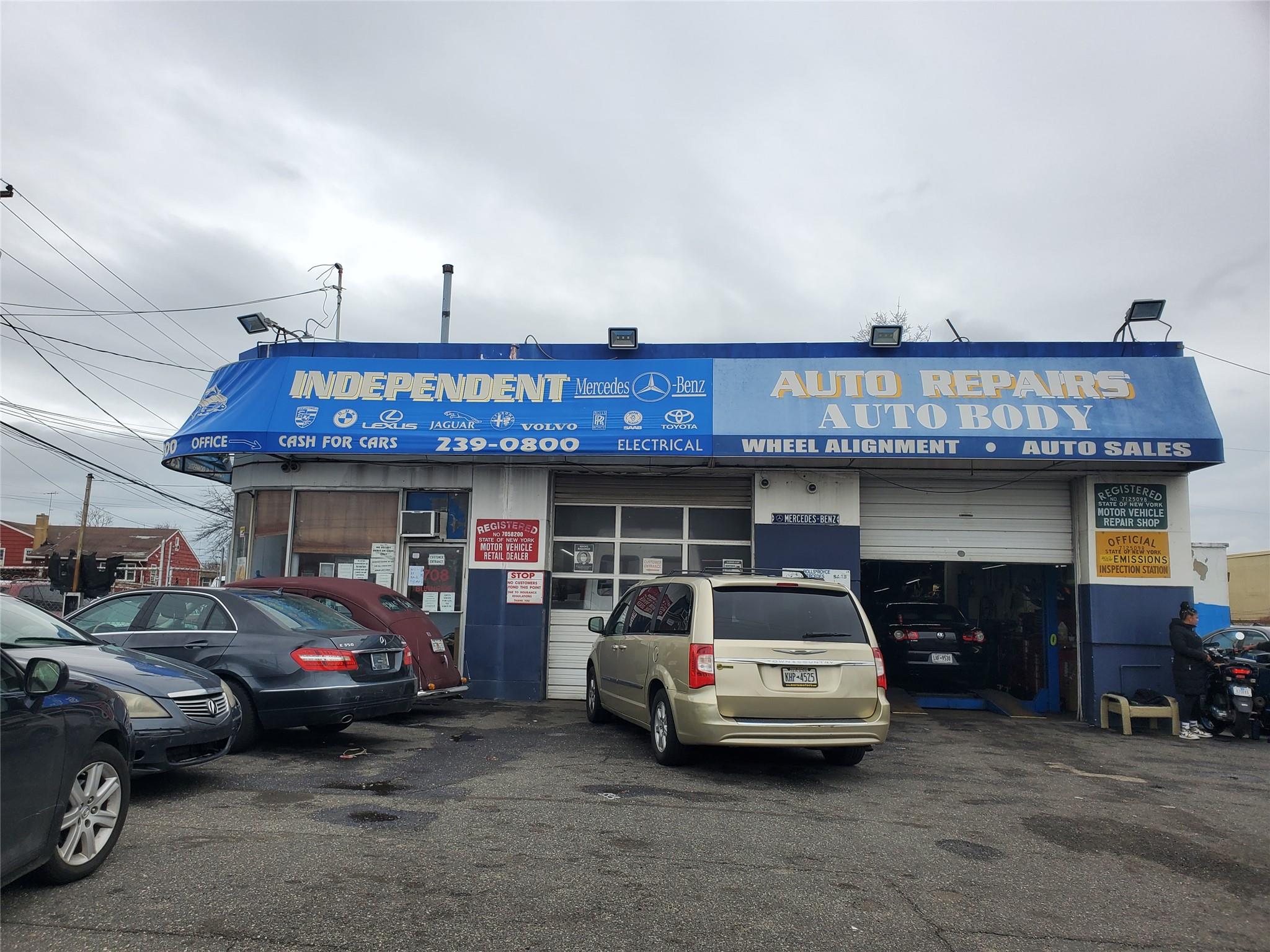 708 Burnside Avenue Property Photo