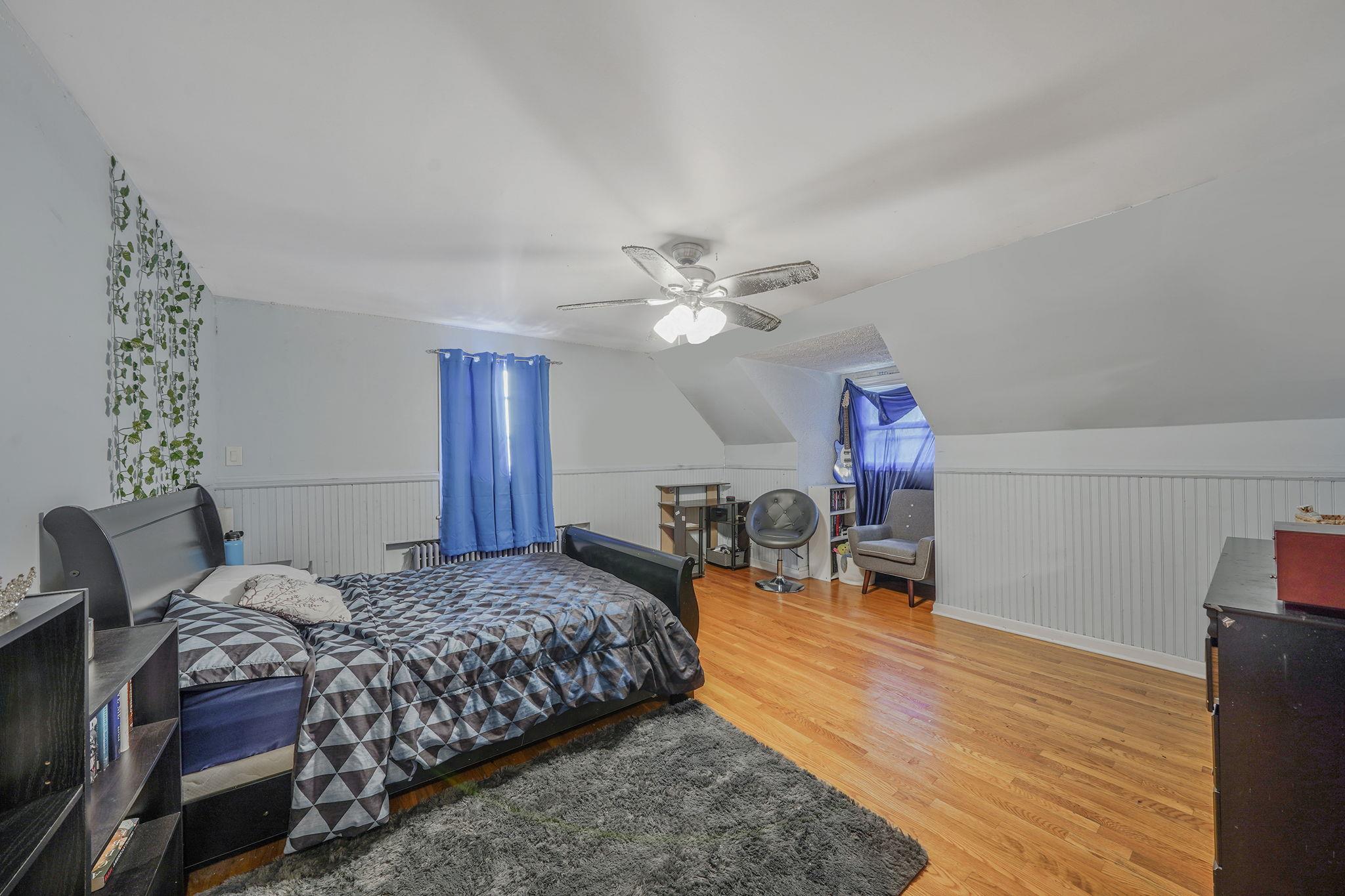 695 Koelbel Court Property Photo 32