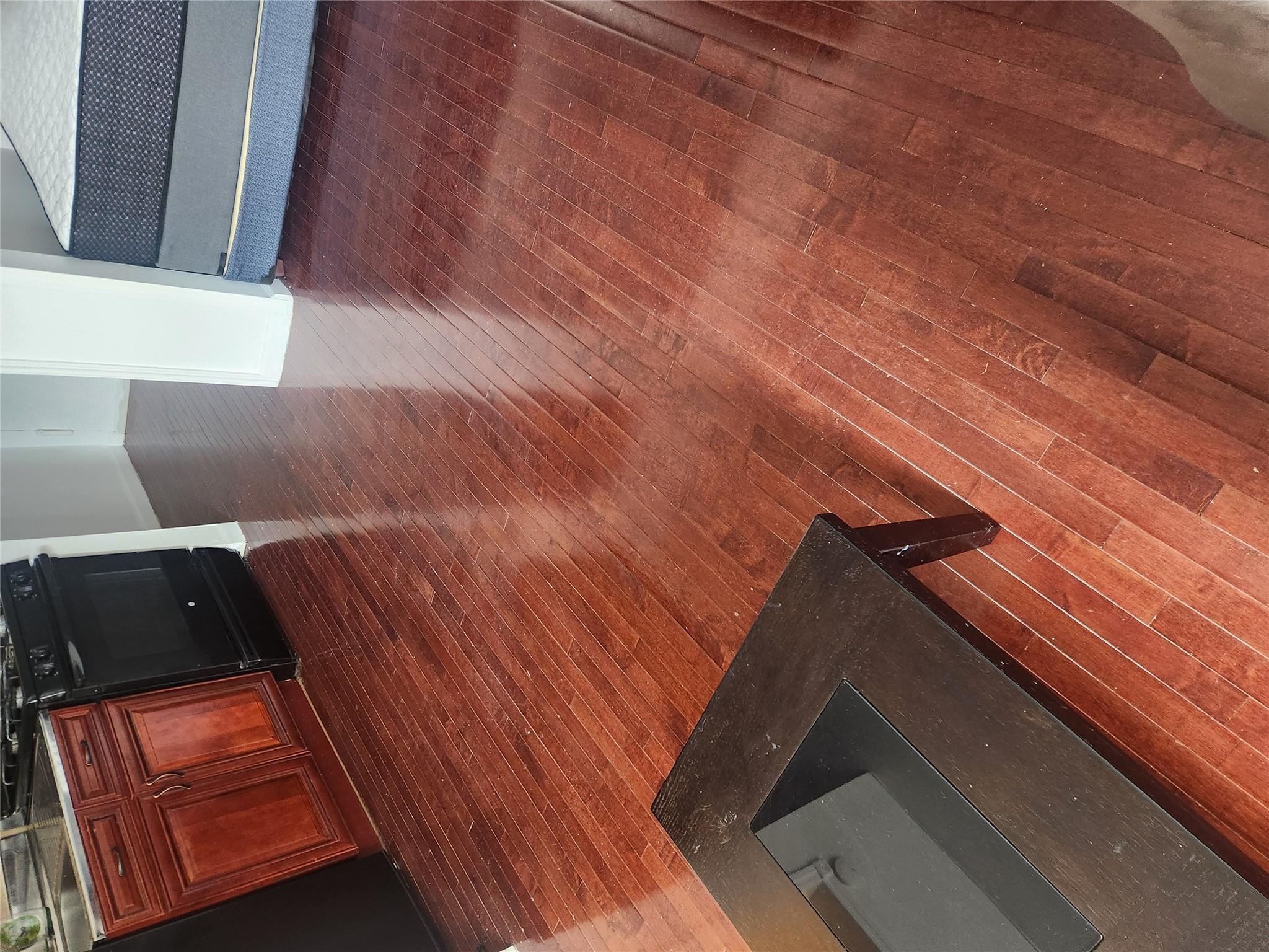 941 Jerome Avenue 8g Property Photo 5