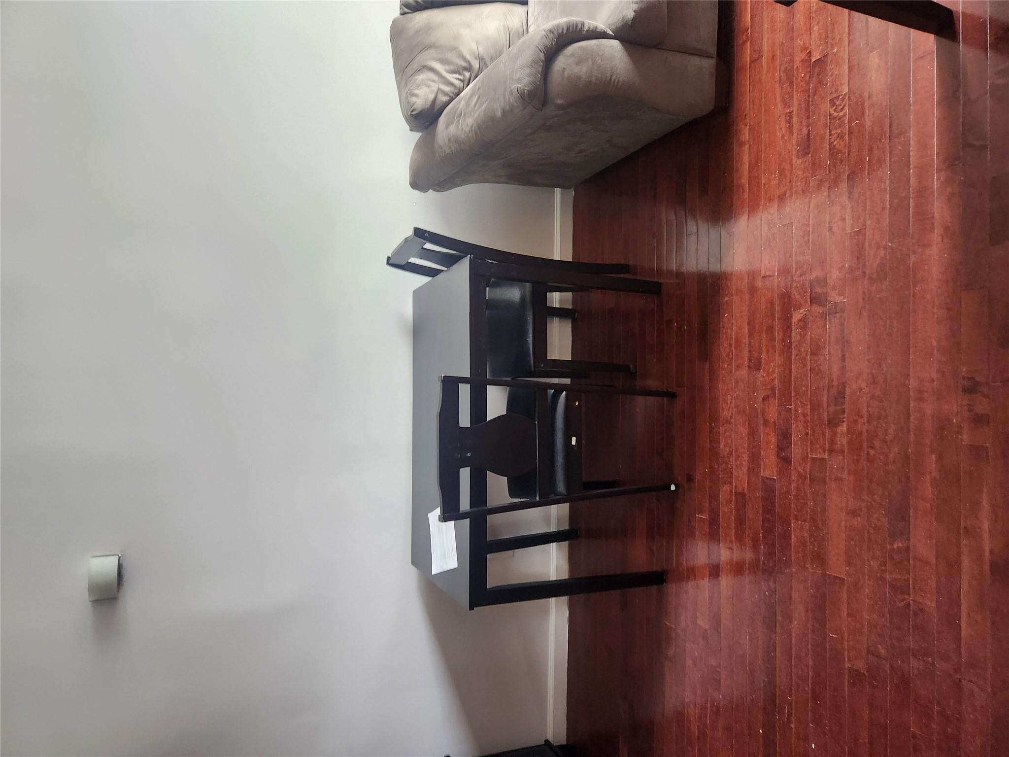 941 Jerome Avenue 8g Property Photo 8