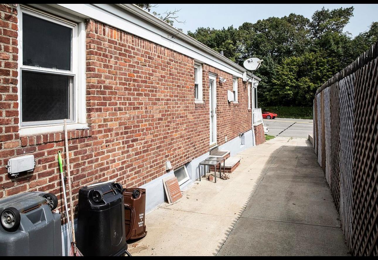 6614 254th Street Property Photo 17