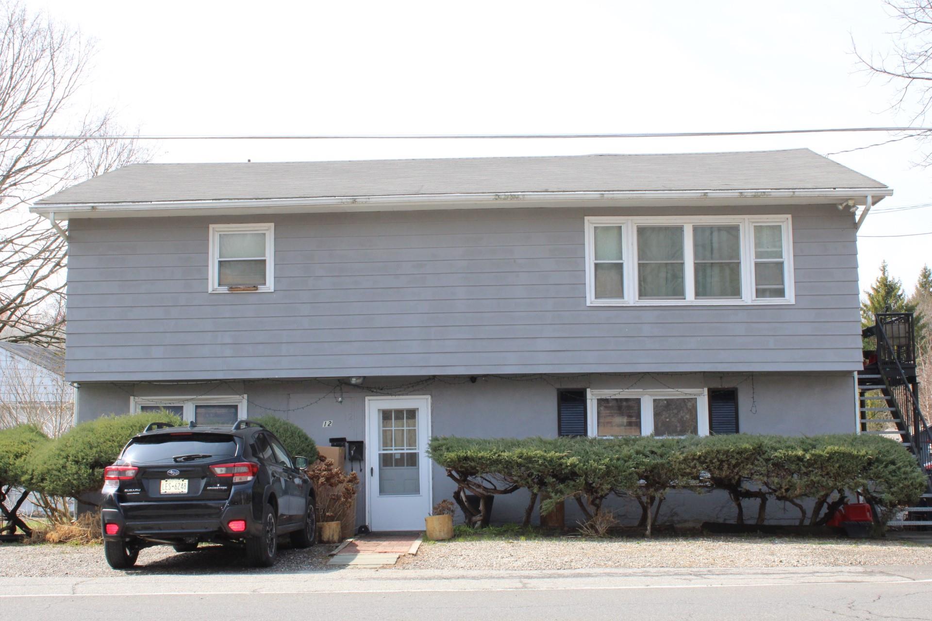 12 S Parsonage Street Property Photo