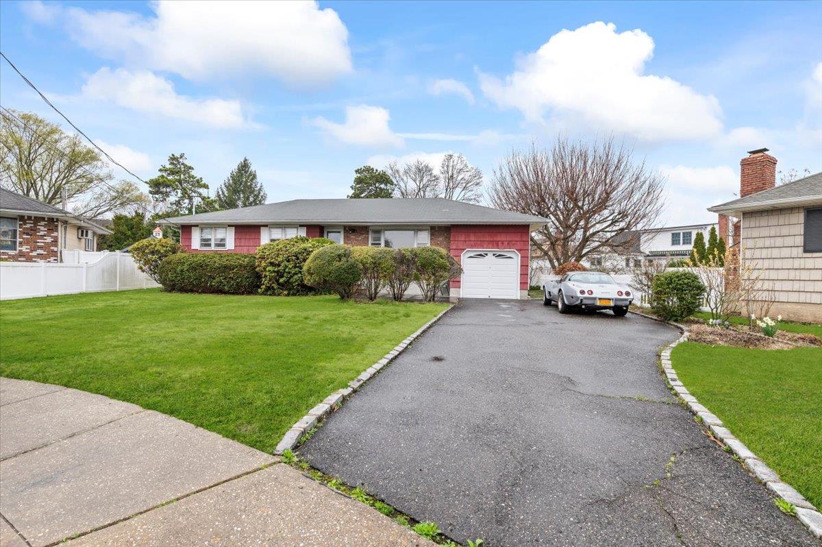 18 Troscher Lane Property Photo