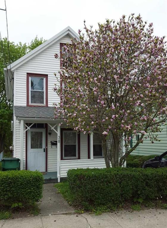 Beacon Real Estate Listings Main Image