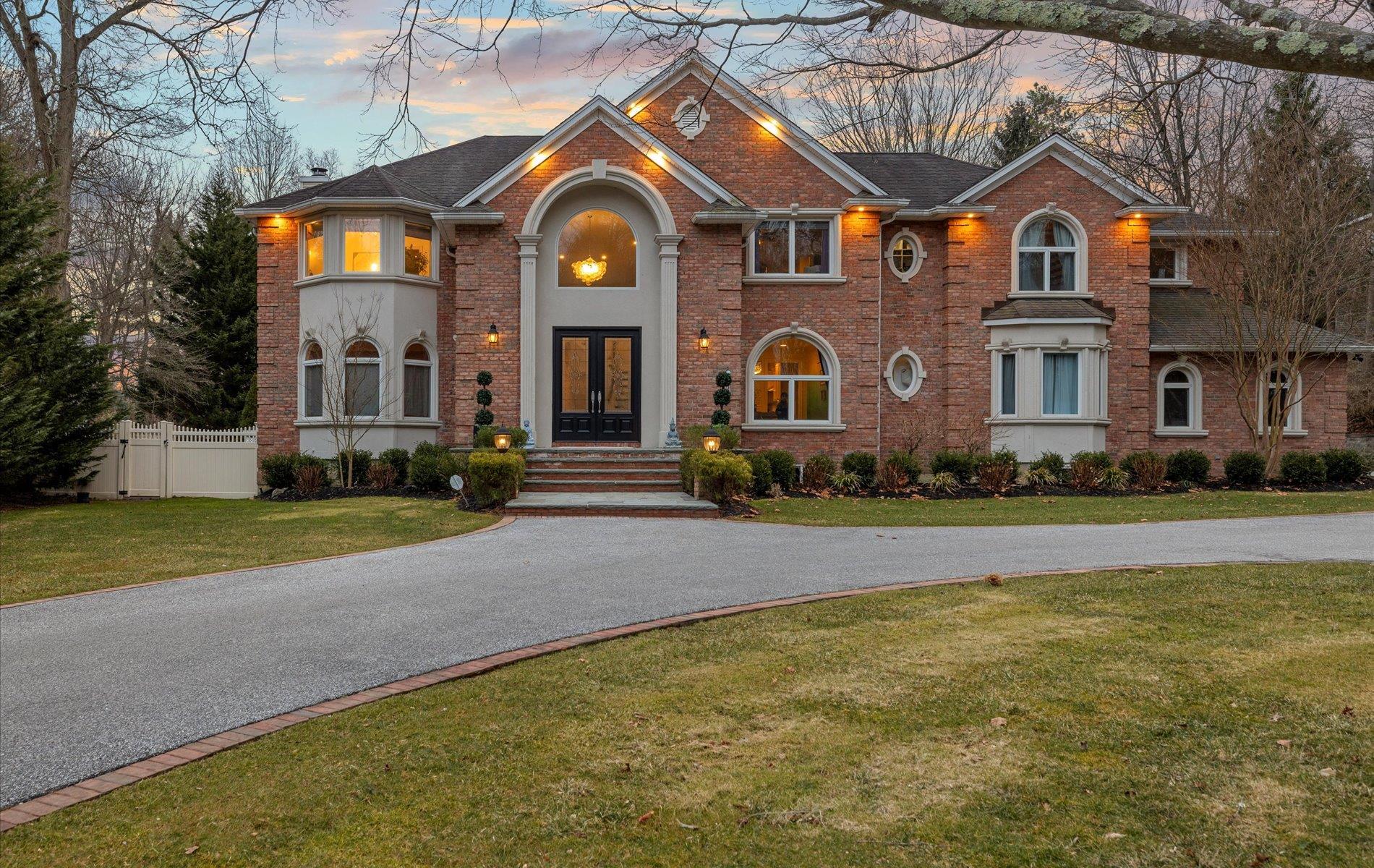 10 Red Maple Lane Property Photo