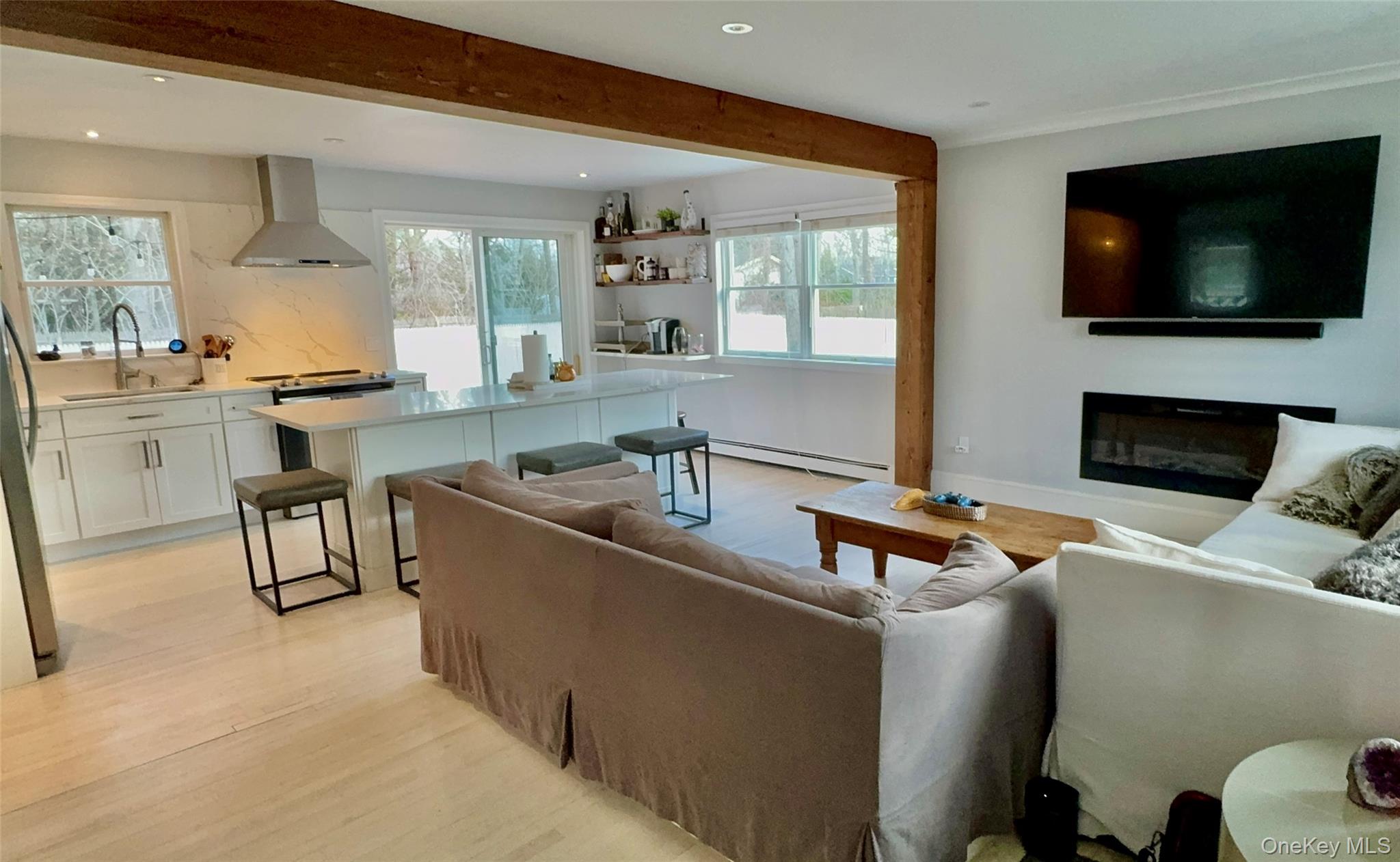 4 N Westbury Road Property Photo 12