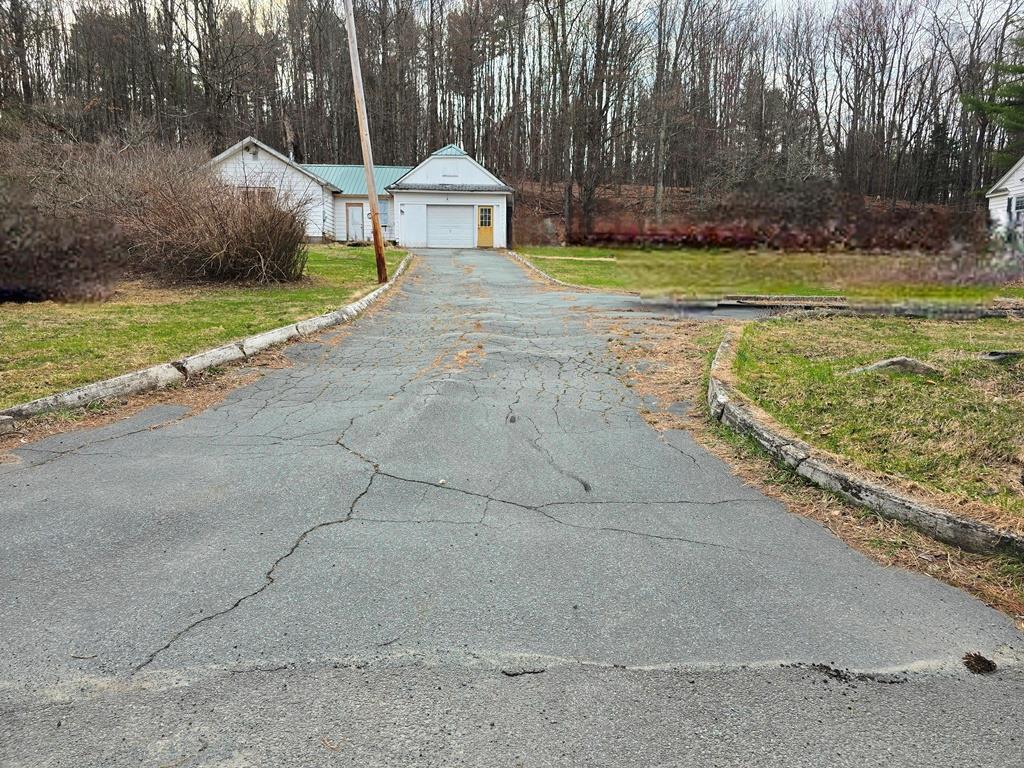 810 Benton Hollow Road Property Photo 6