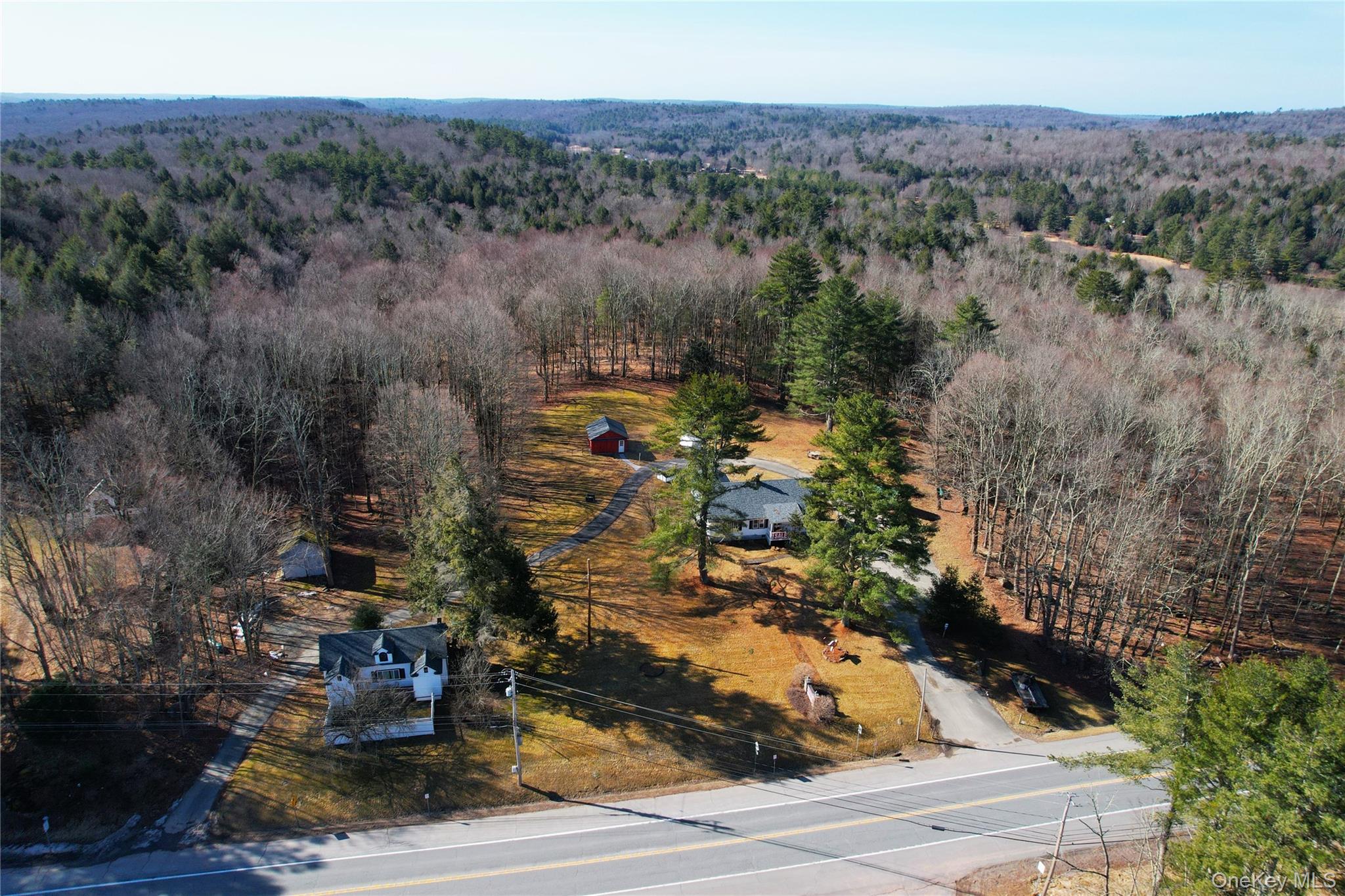1095 State Route 17b Property Photo 2