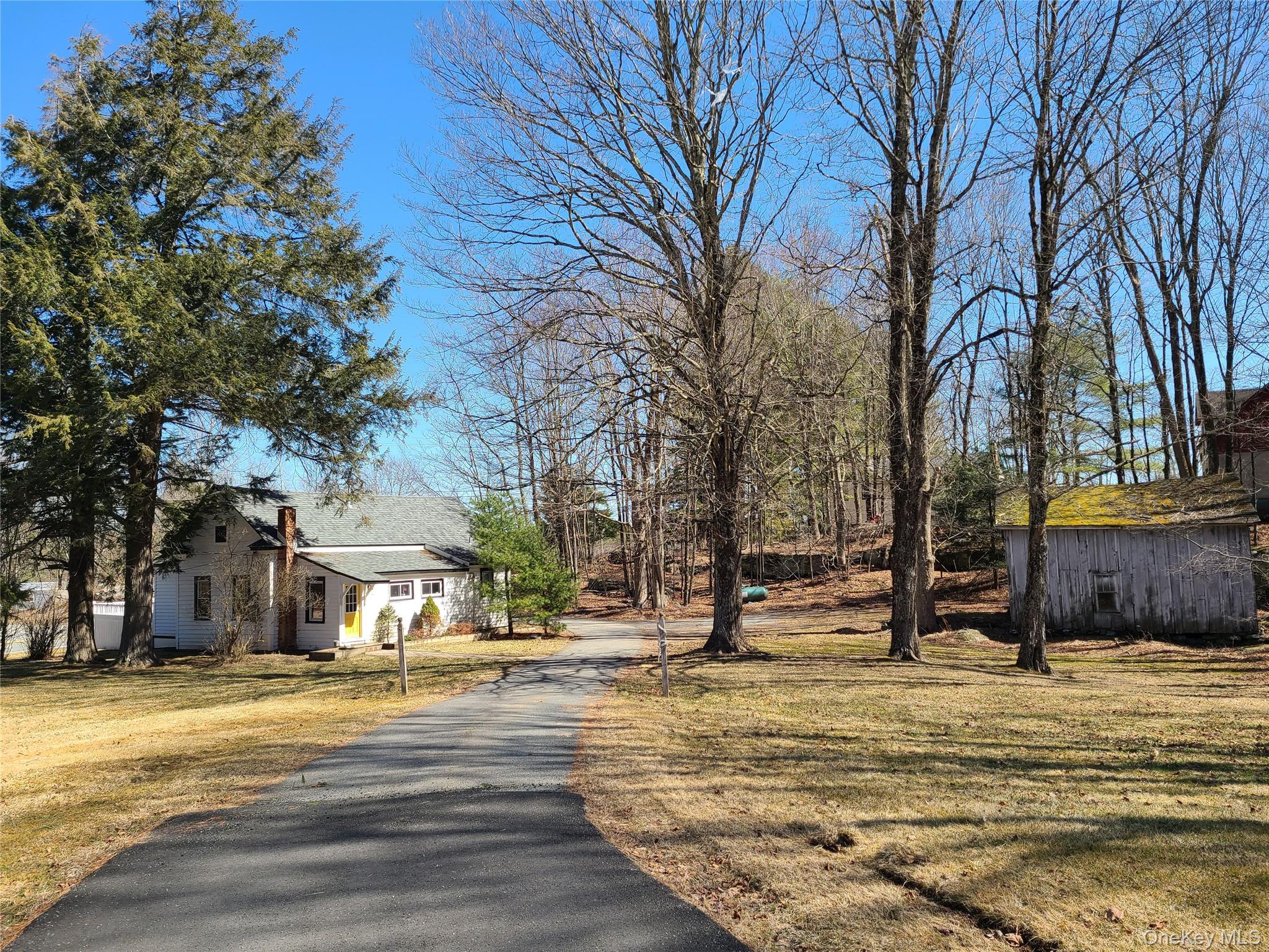 1095 State Route 17b Property Photo 5
