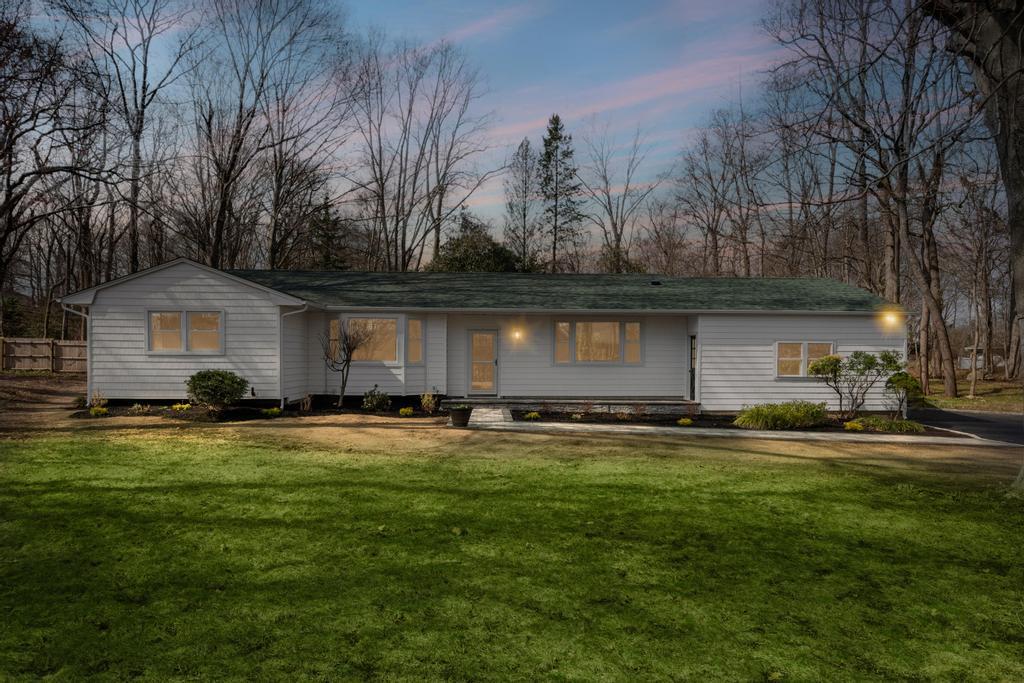 58 Oak Street Property Photo